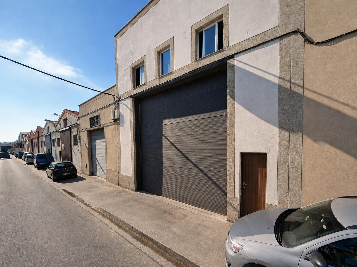 Naves-Venta-2410923