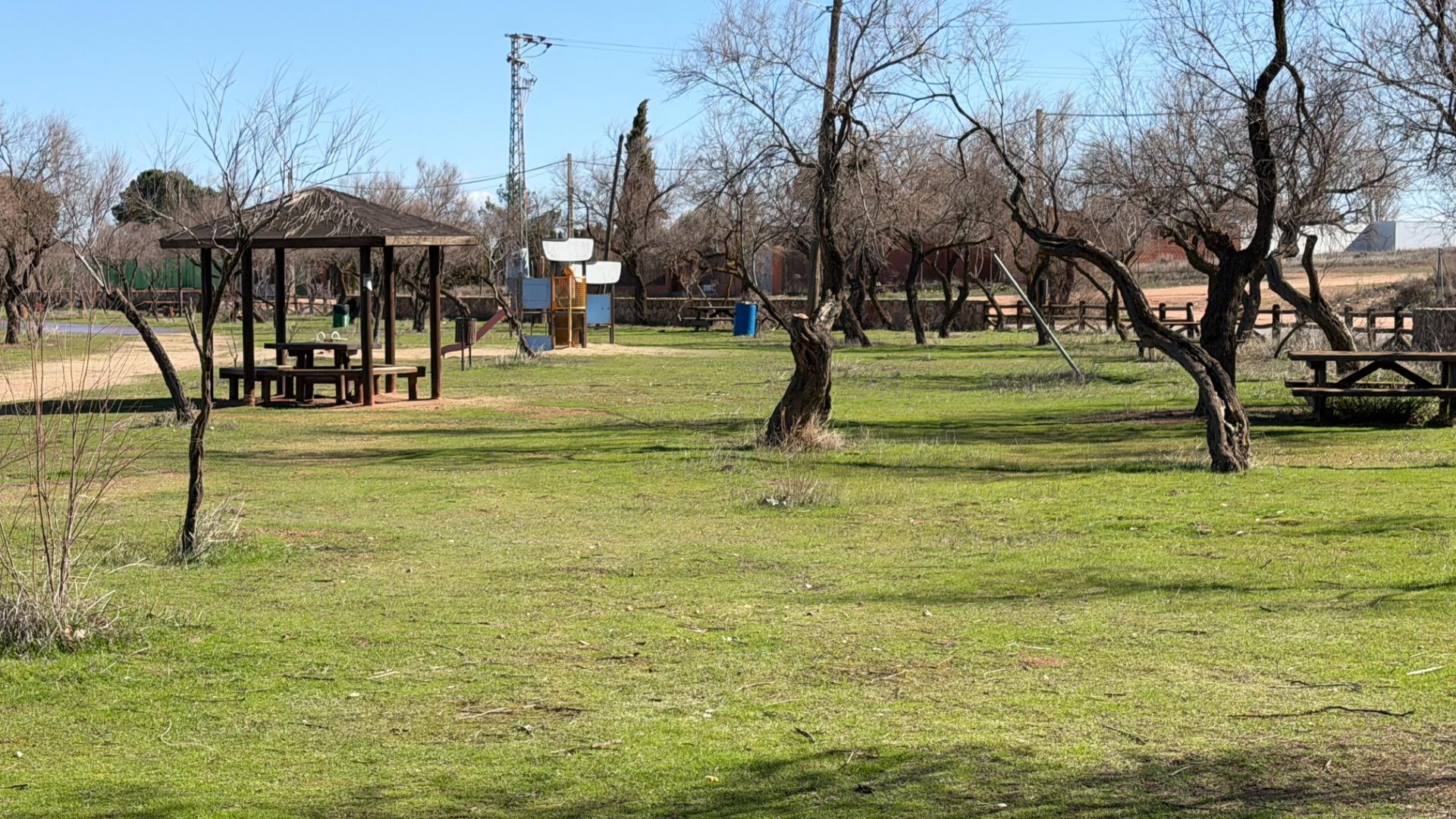 Casa en venta  Villafranca de los Caballeros  24/53