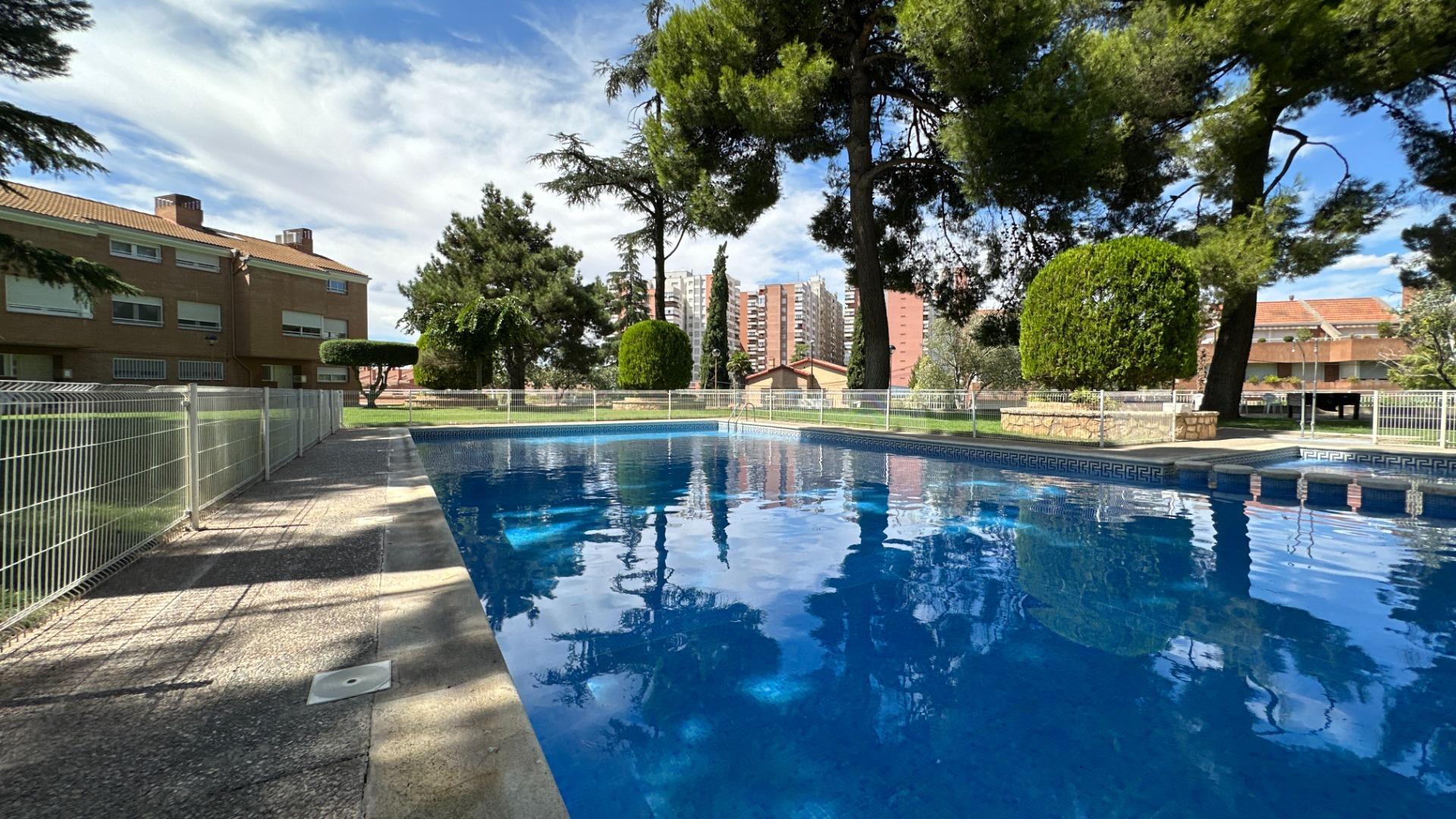 Casas o chalets-Venta-Zaragoza-2411163