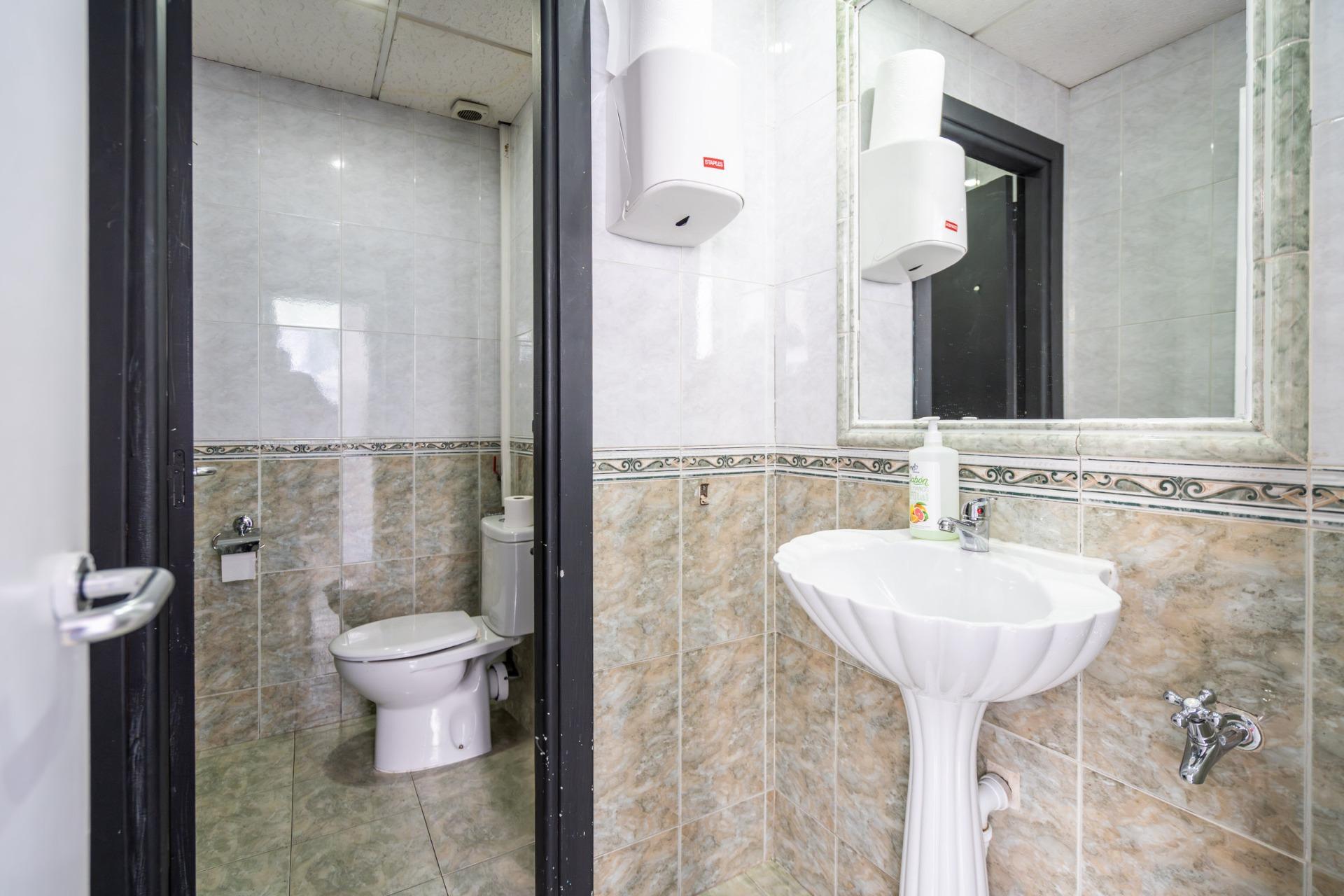Negocios-Venta-Madrid-2410983-Foto-8