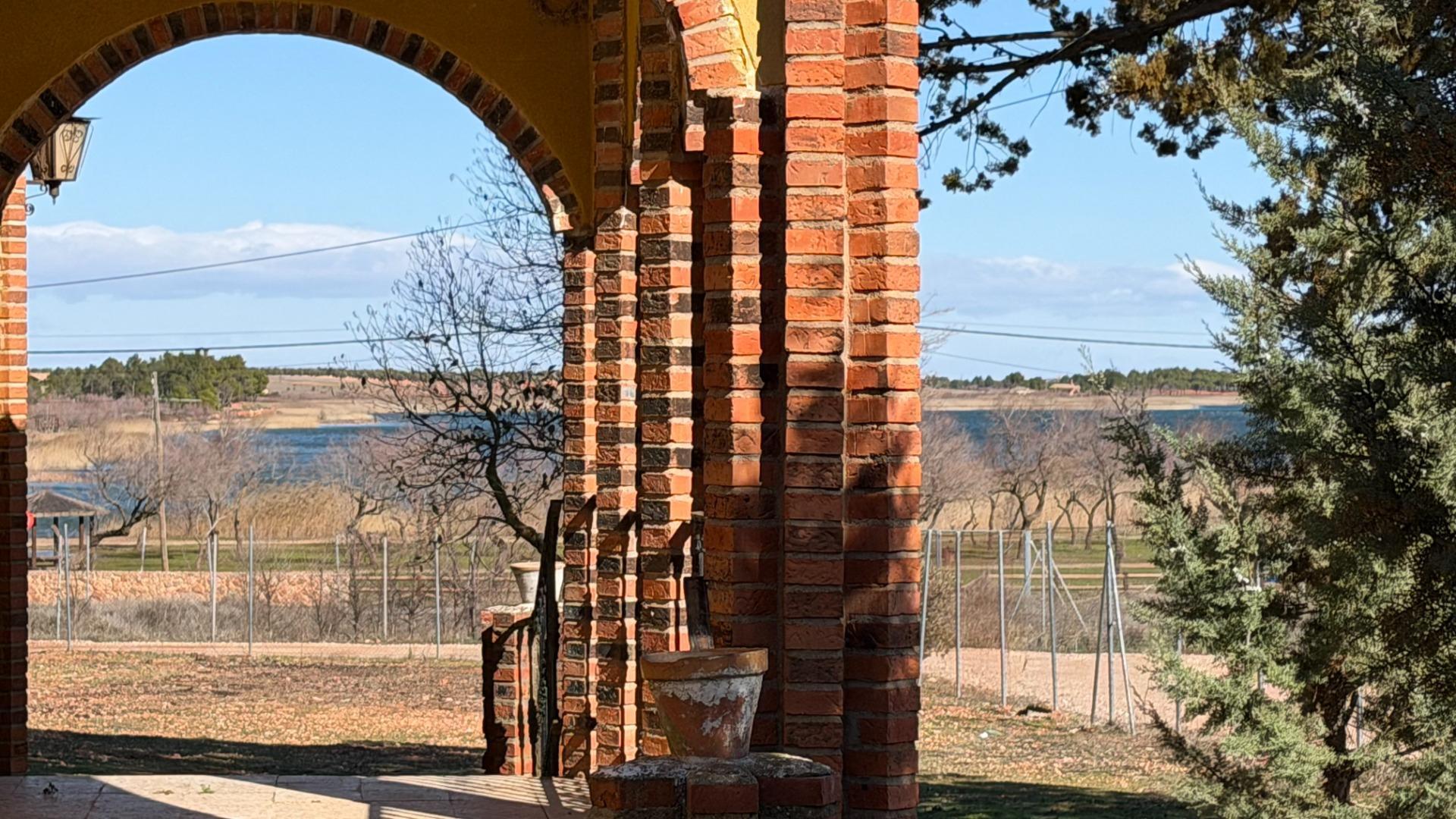 Casa en venta  Villafranca de los Caballeros  5/62