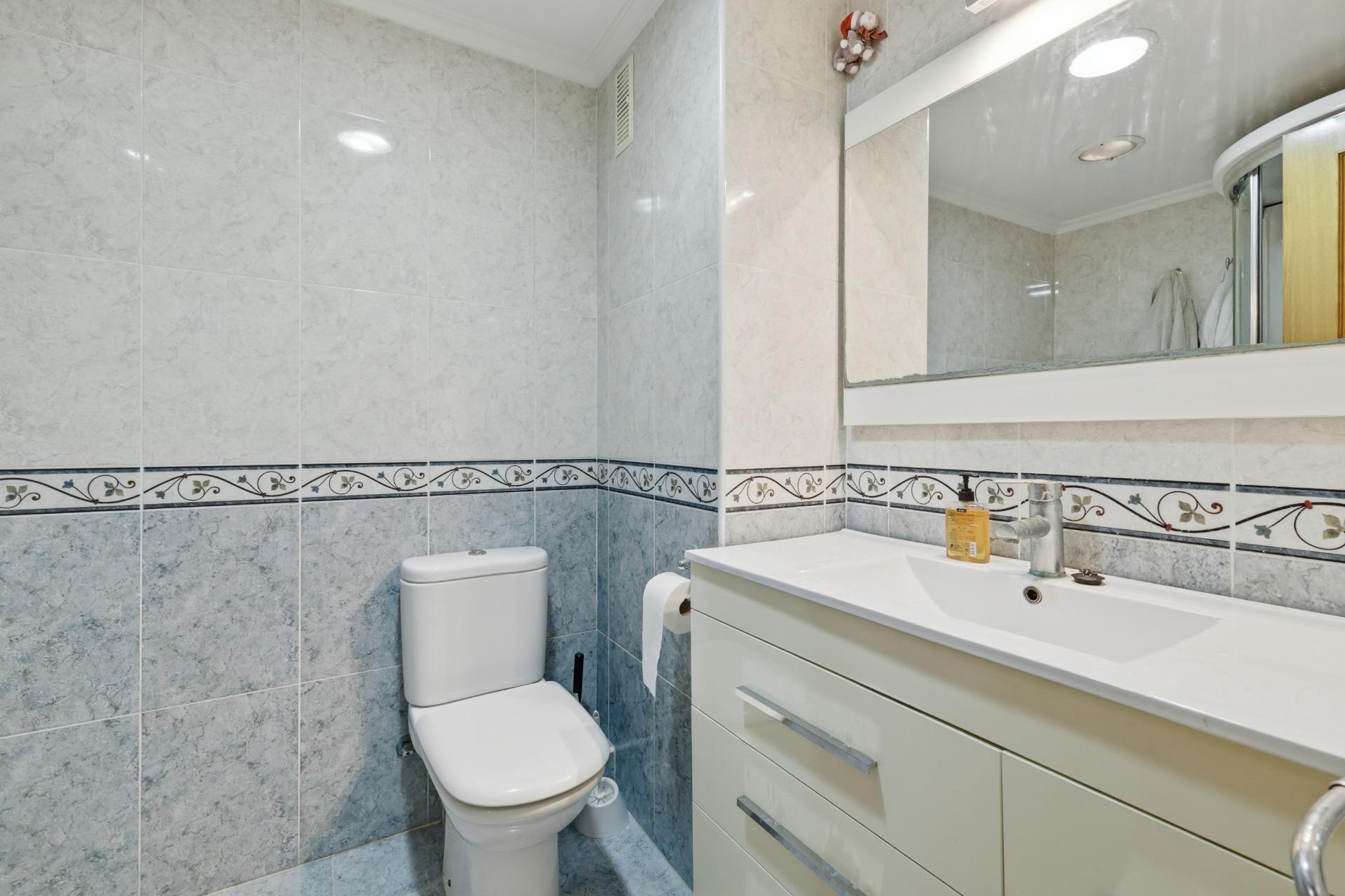 Pisos-Venta-Valencia-2411070-Foto-14