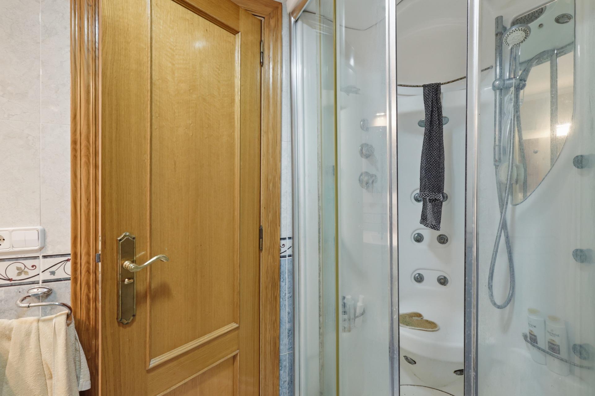 Pisos-Venta-Valencia-2411070-Foto-13