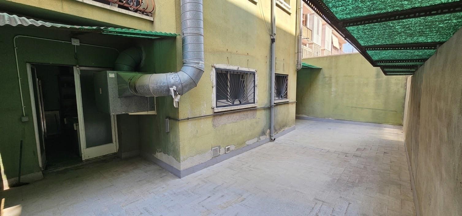 Negocios-Venta-Montcada i Reixac-2411079-Foto-12