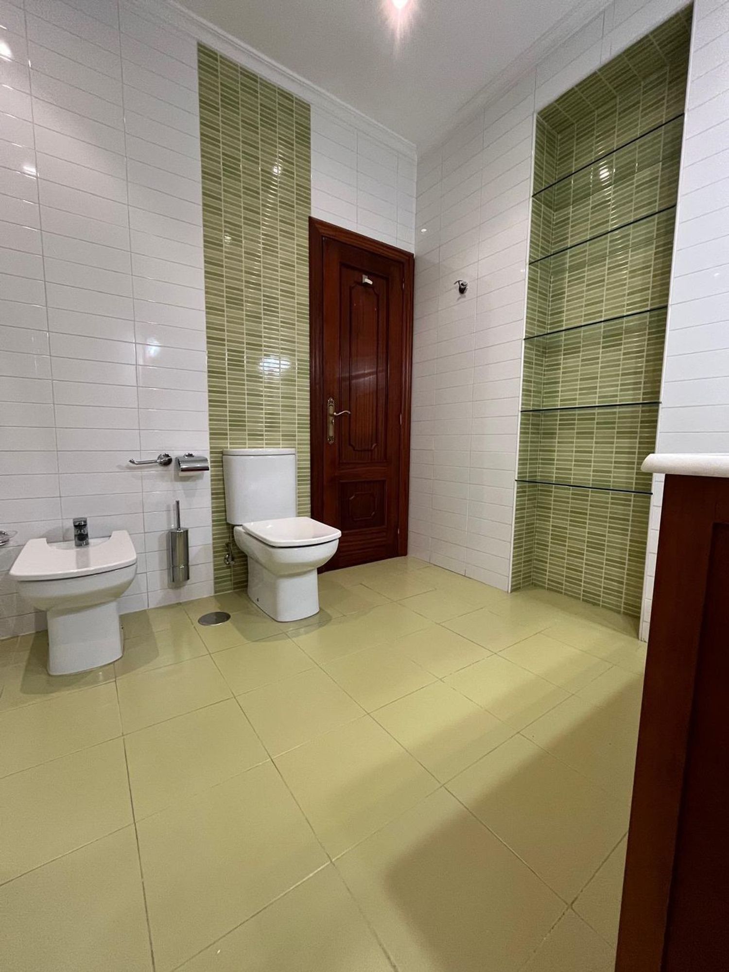 Piso en venta  calle Castela, Ferrol, A Coruña  9/17