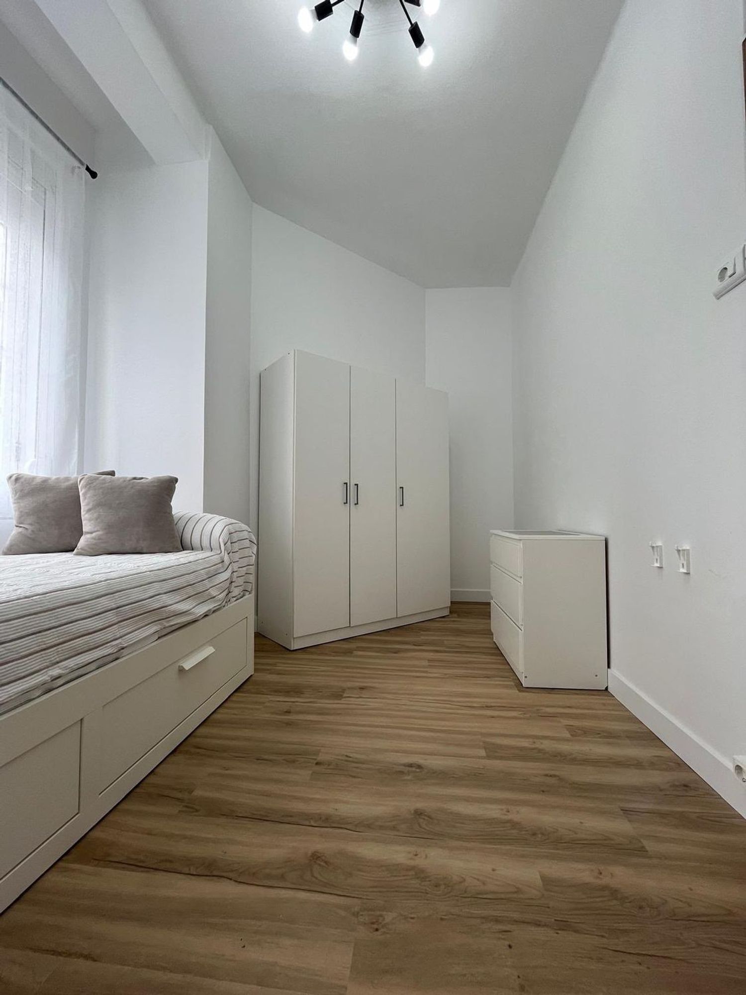 Piso en venta  calle Castela, Ferrol, A Coruña  13/17