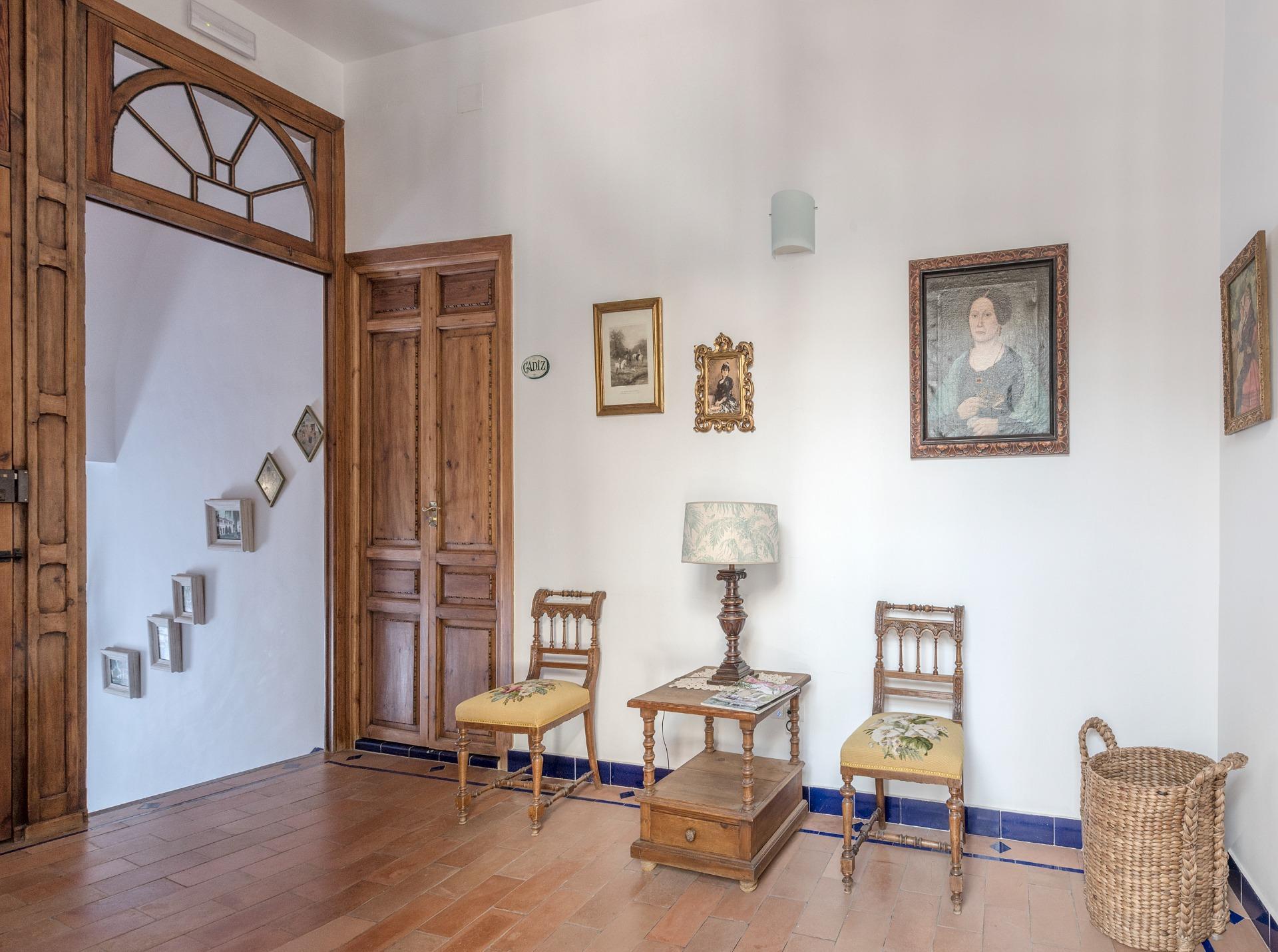 Edificios-Venta-El Pedroso-2411223-Foto-8