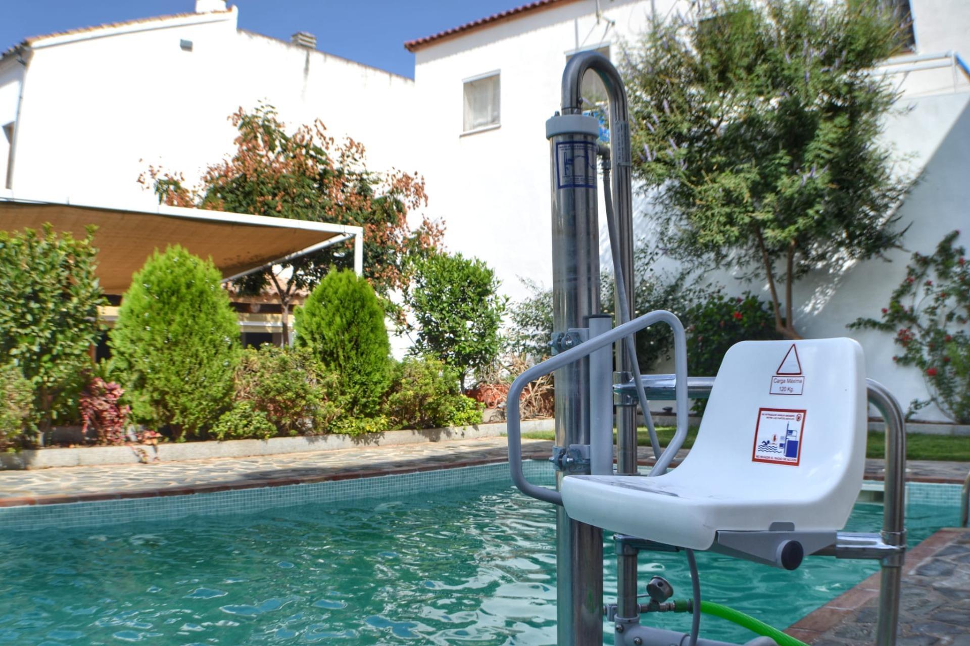 Edificios-Venta-El Pedroso-2411223-Foto-18