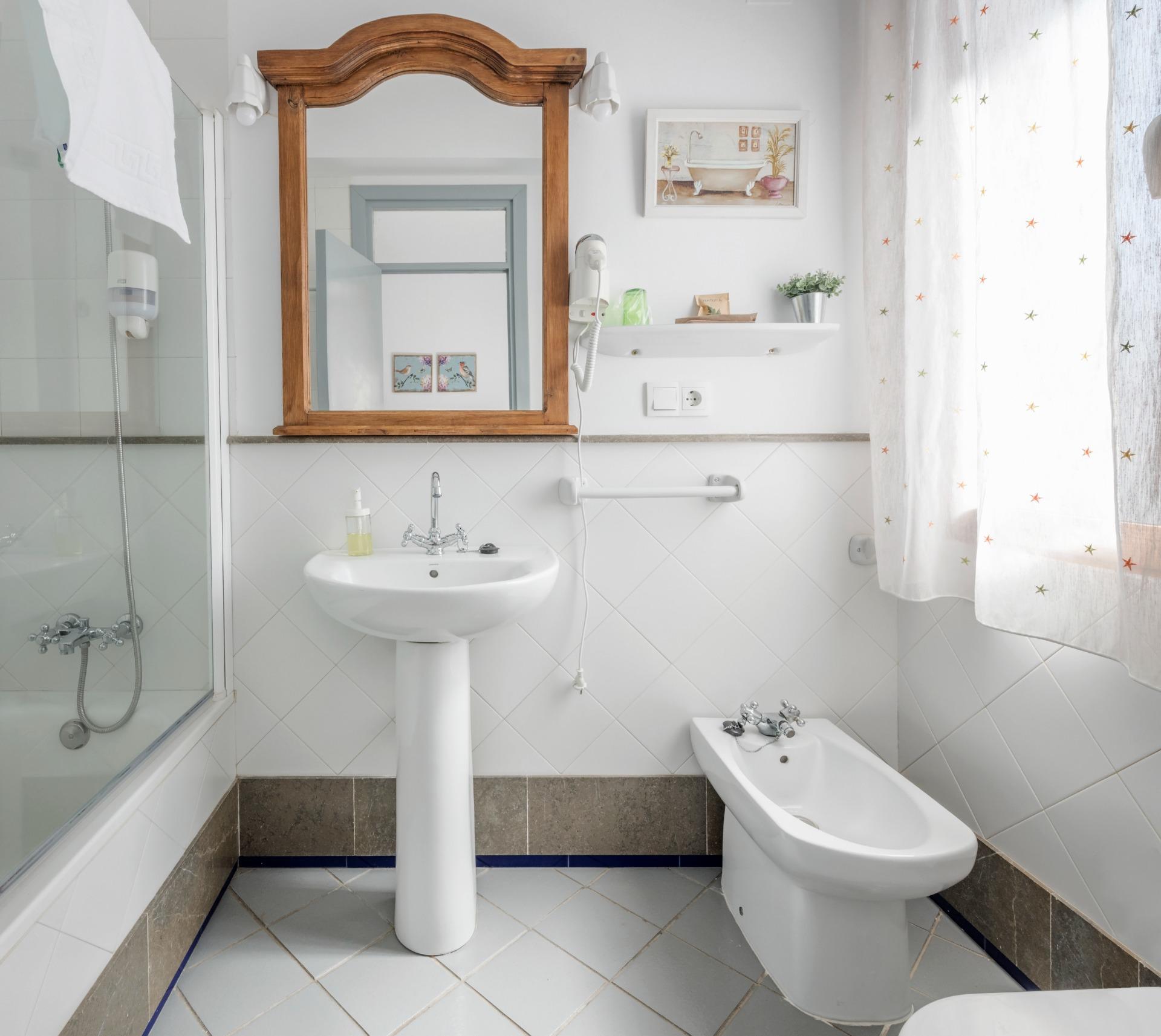 Edificios-Venta-El Pedroso-2411223-Foto-32