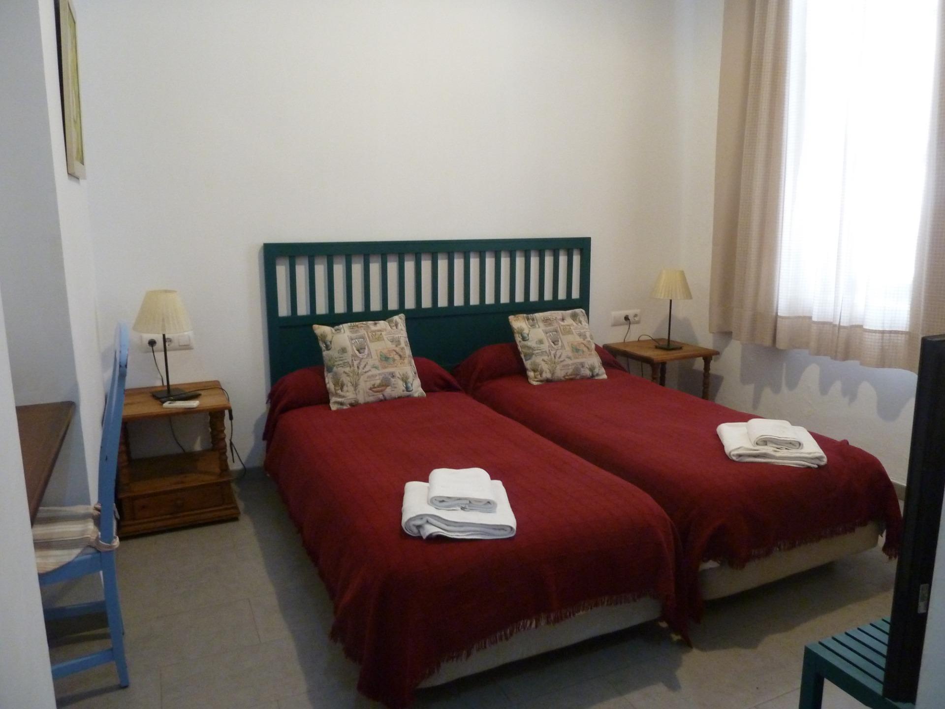 Edificios-Venta-El Pedroso-2411223-Foto-41