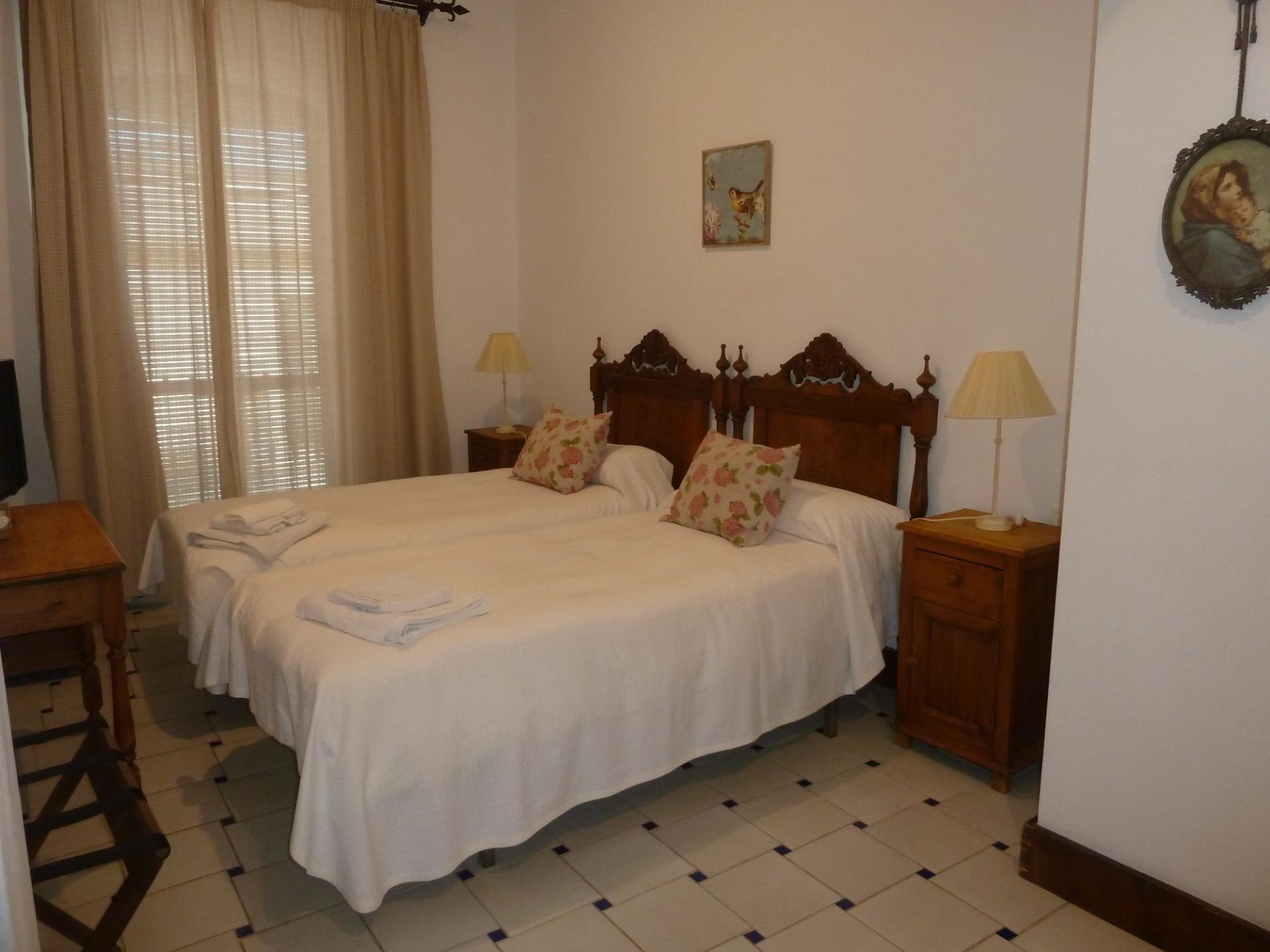 Edificios-Venta-El Pedroso-2411223-Foto-48