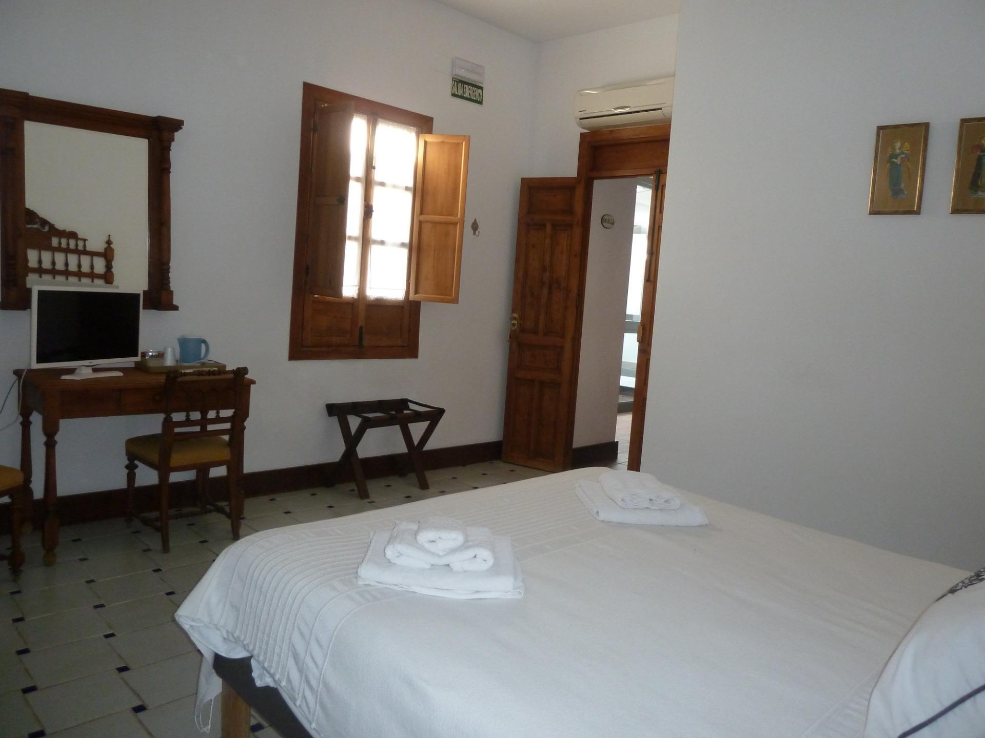 Edificios-Venta-El Pedroso-2411223-Foto-51