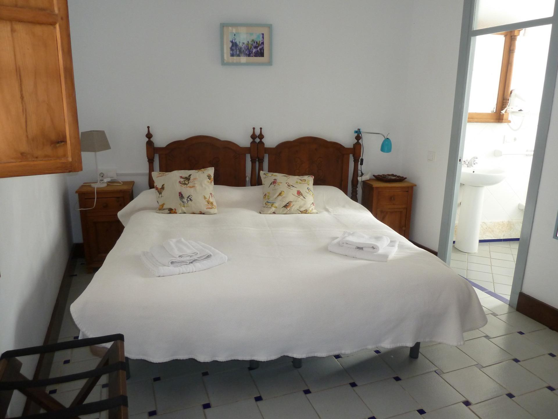 Edificios-Venta-El Pedroso-2411223-Foto-55