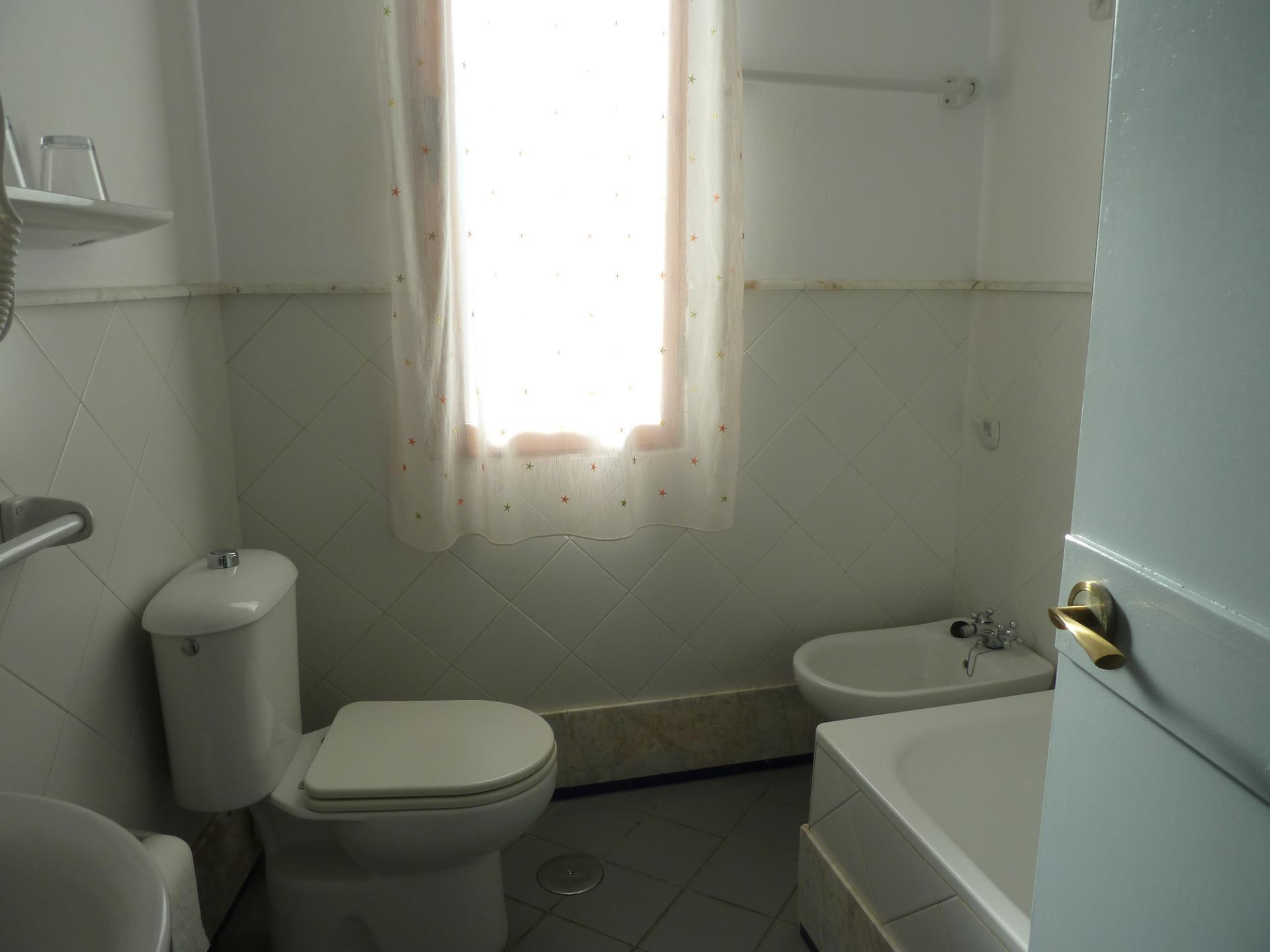 Edificios-Venta-El Pedroso-2411223-Foto-58
