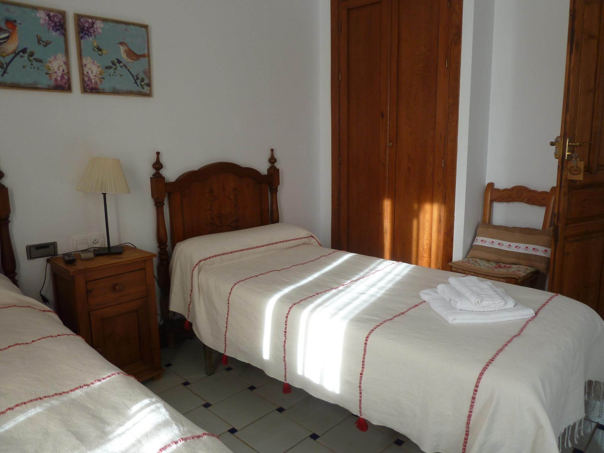 Edificios-Venta-El Pedroso-2411223-Foto-63
