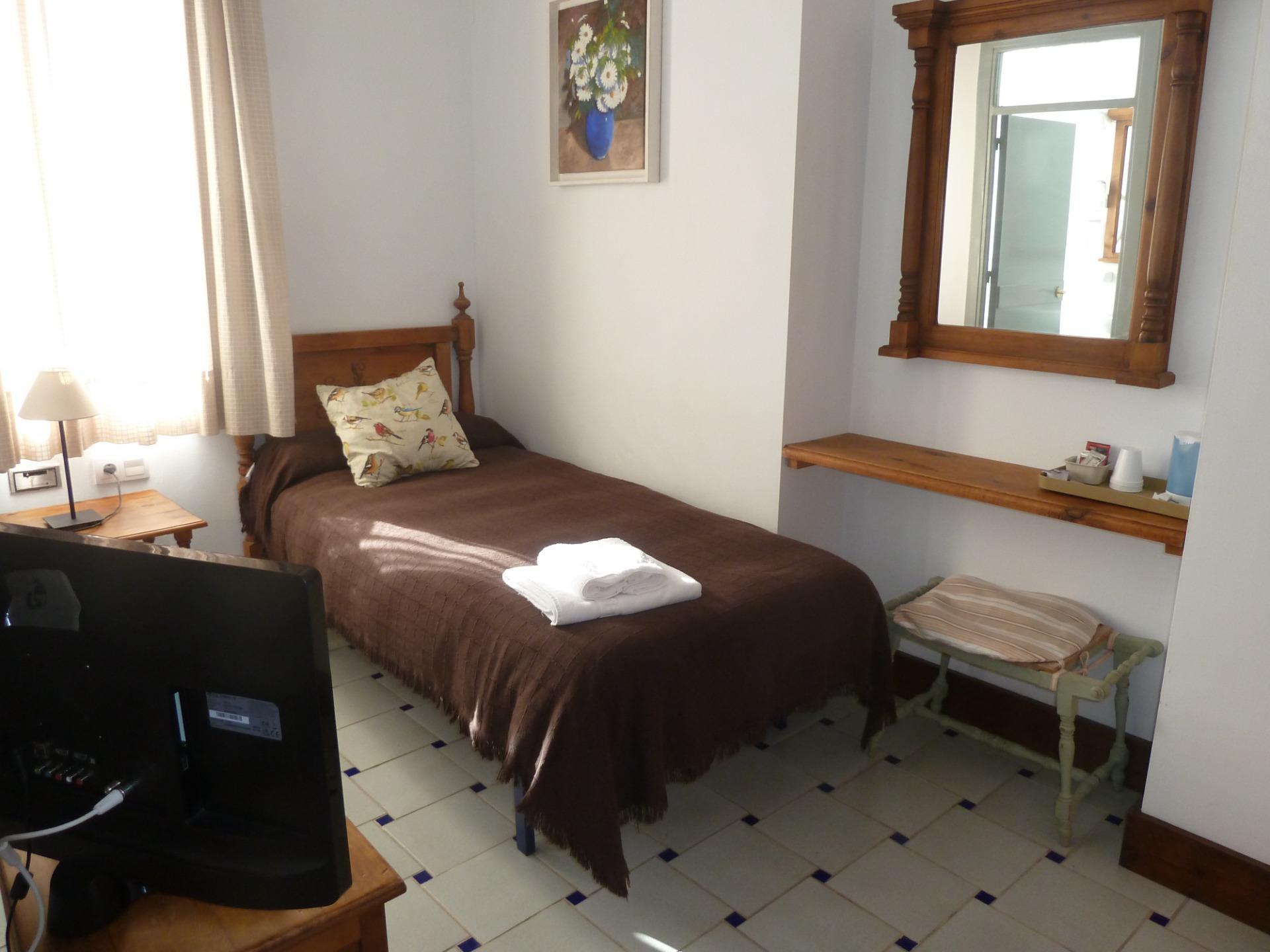 Edificios-Venta-El Pedroso-2411223-Foto-65