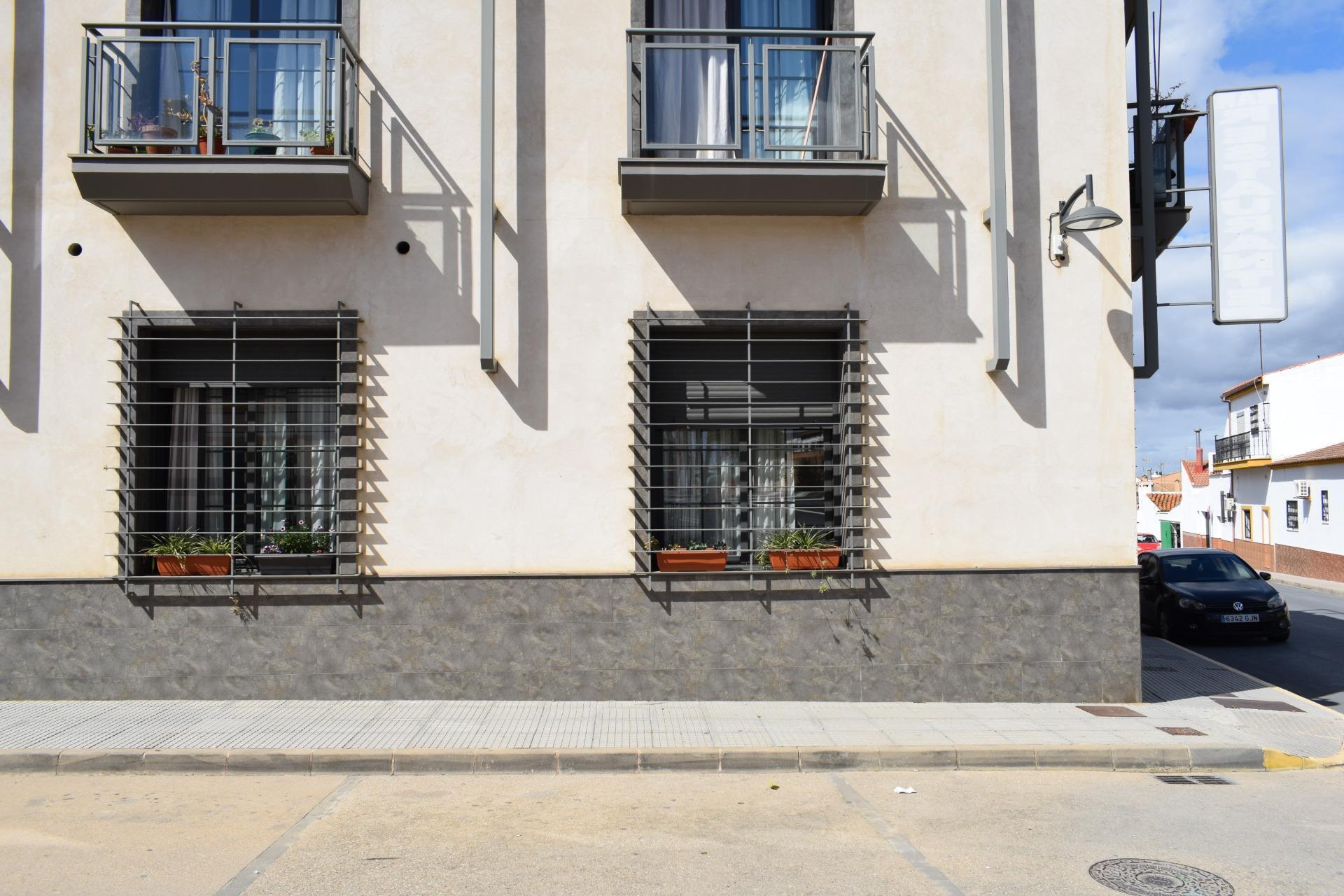 Edificios-Venta-San BartolomÃ© de la Torre-1836470-Foto-11