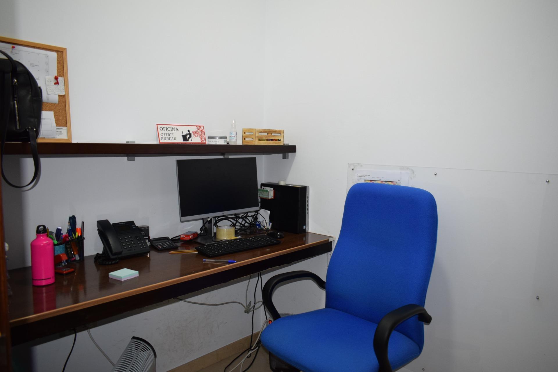 Edificios-Venta-San BartolomÃ© de la Torre-1836470-Foto-22