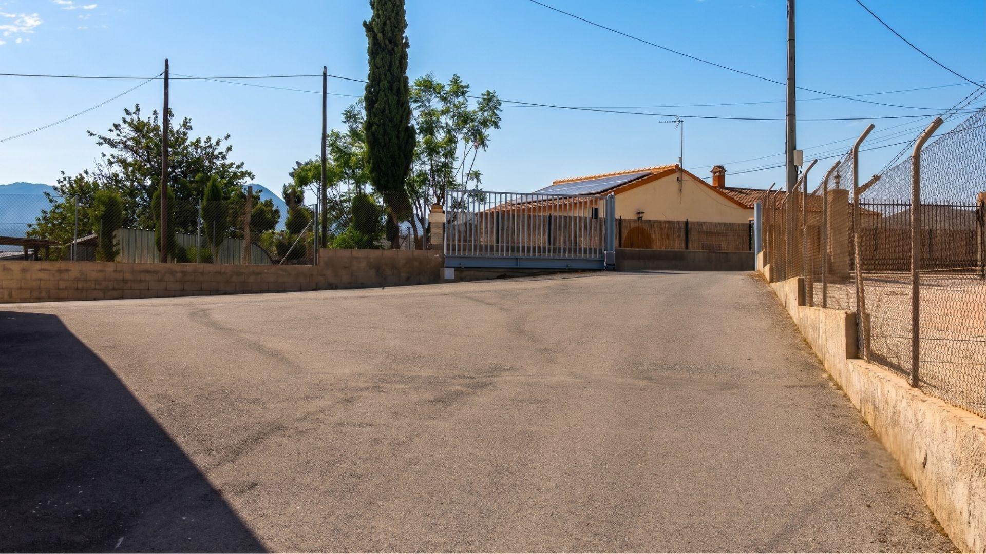 Naves-Venta-Elche-2411343-Foto-4