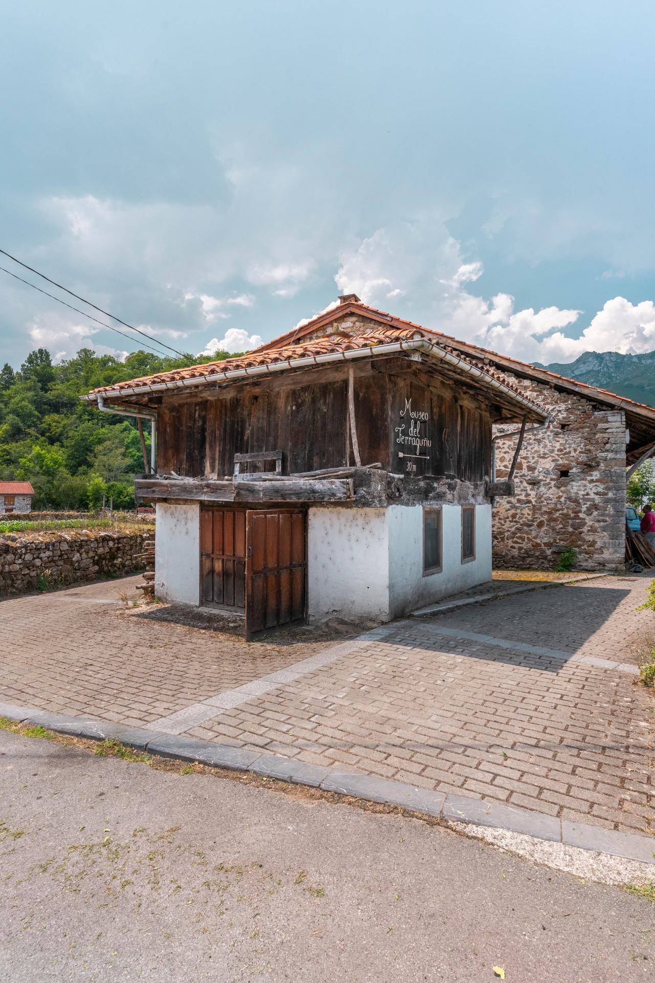 Pisos-Venta-Sobrescobio-2411376-Foto-14