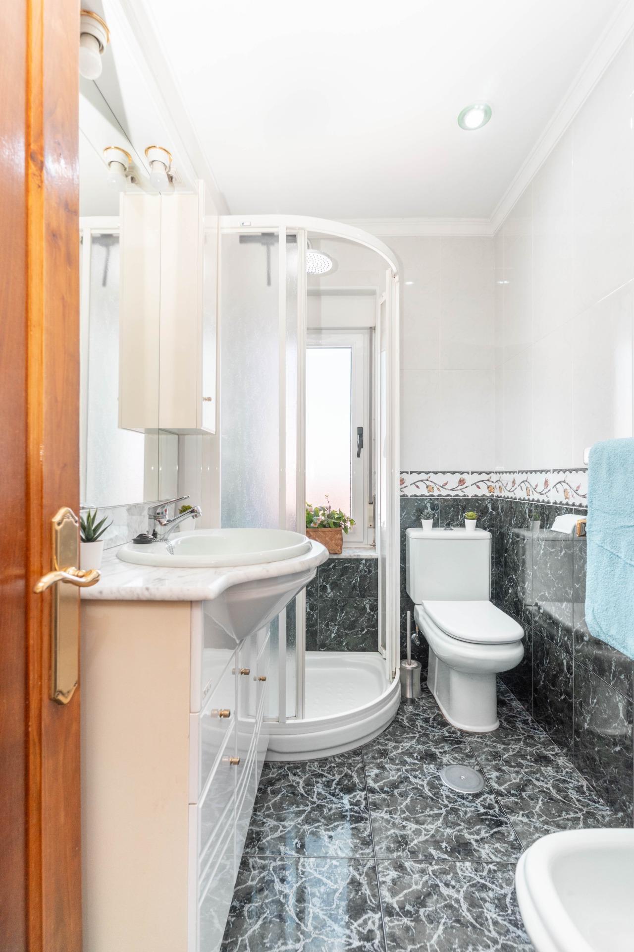 Pisos-Venta-Corvera de Asturias-2411457-Foto-9