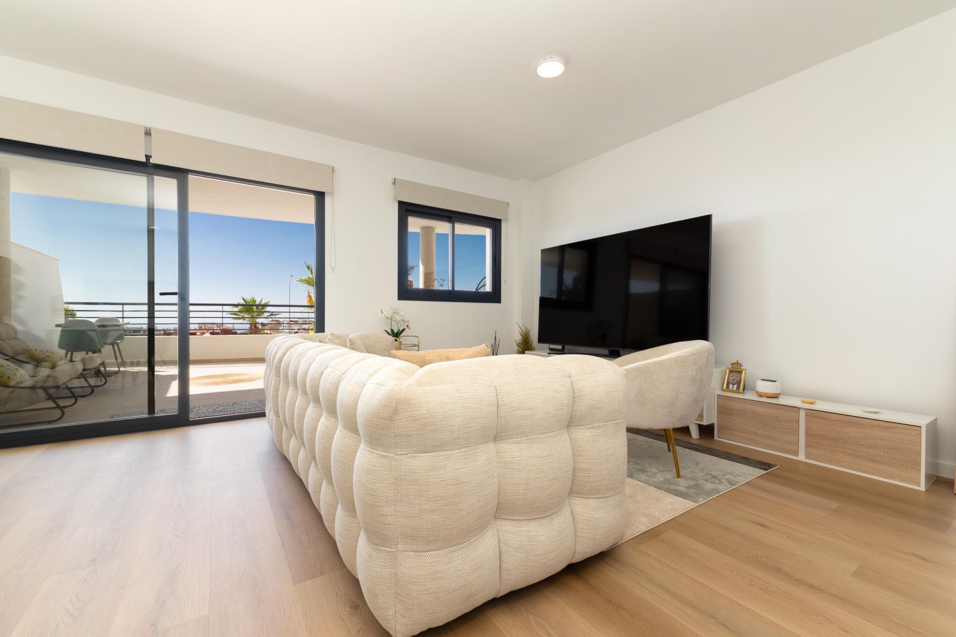 Pisos-Venta-BenalmÃ¡dena-2417042-Foto-3