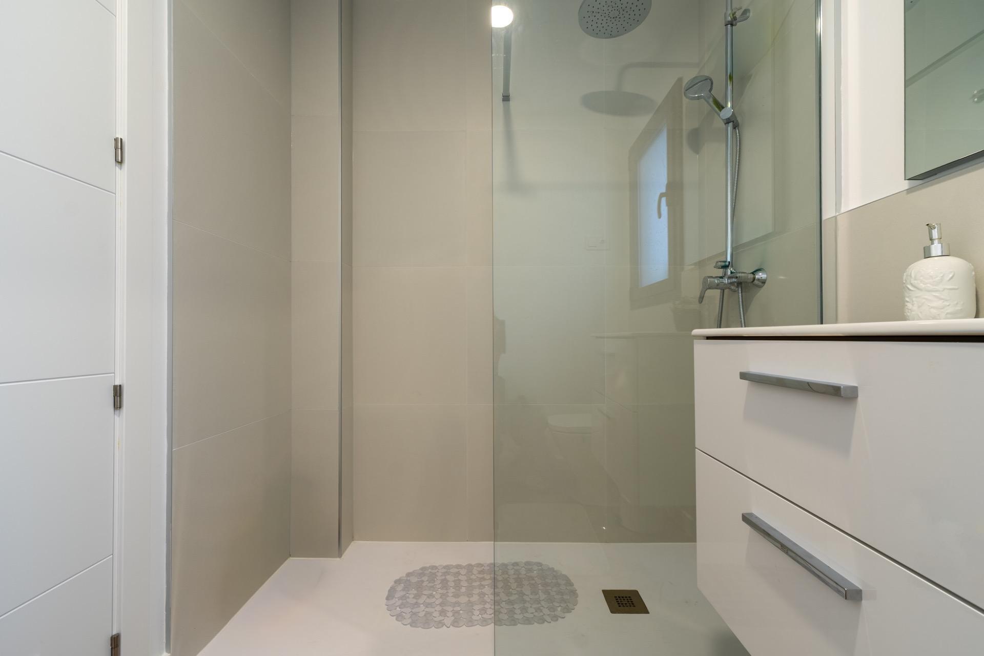 Pisos-Venta-BenalmÃ¡dena-2417042-Foto-12