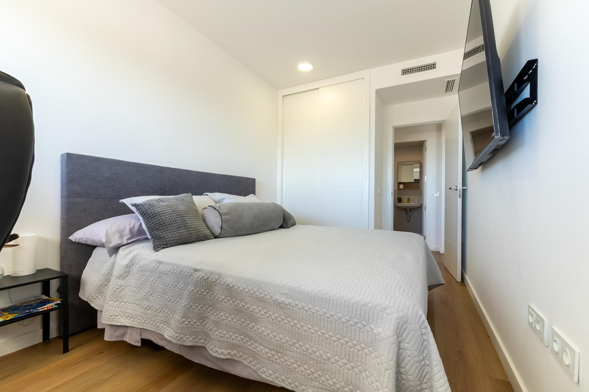 Pisos-Venta-BenalmÃ¡dena-2417042-Foto-20