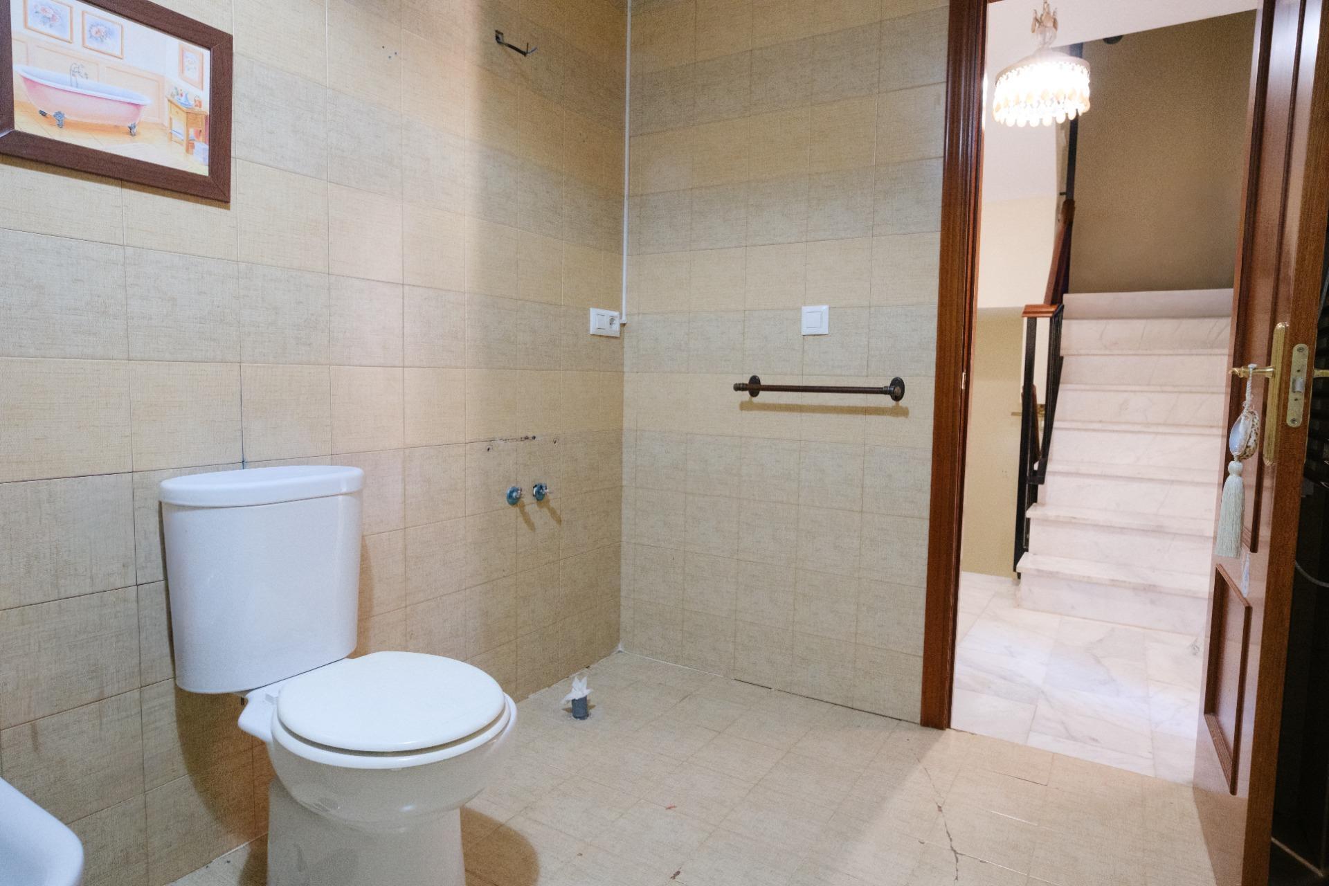 Pisos-Venta-Pilas-2414555-Foto-33