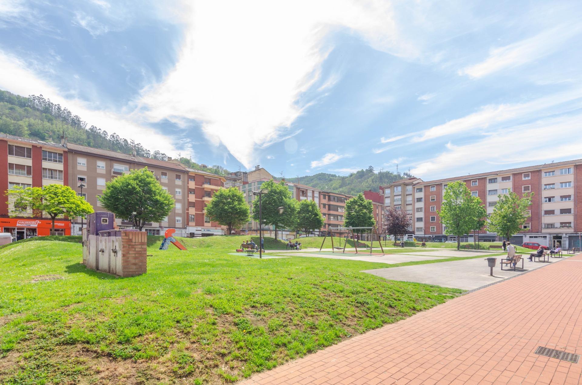 Negocios-Venta-Mieres-2411379-Foto-23
