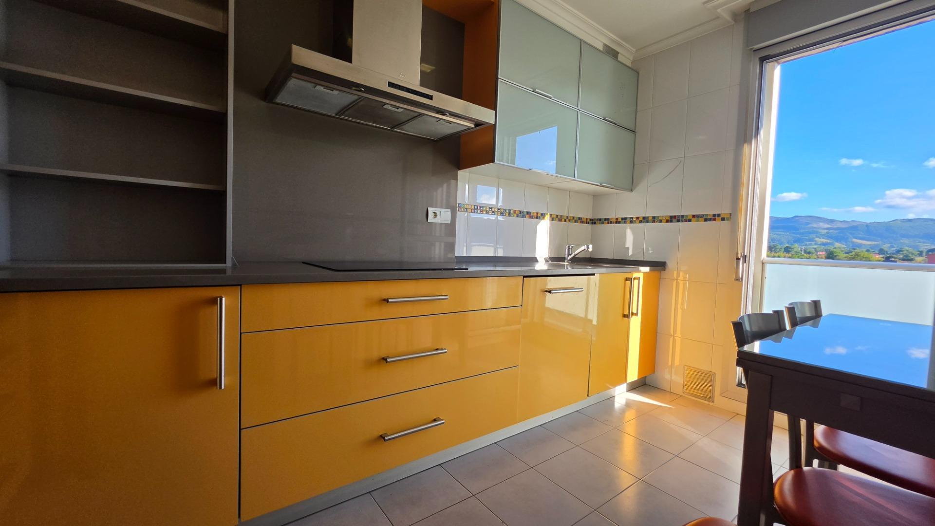 Pisos-Venta-Torrelavega-2417066-Foto-12