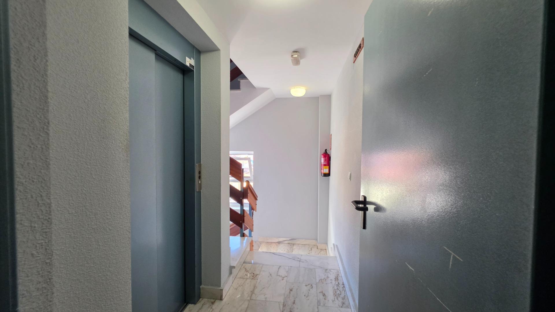 Pisos-Venta-Torrelavega-2417066-Foto-32