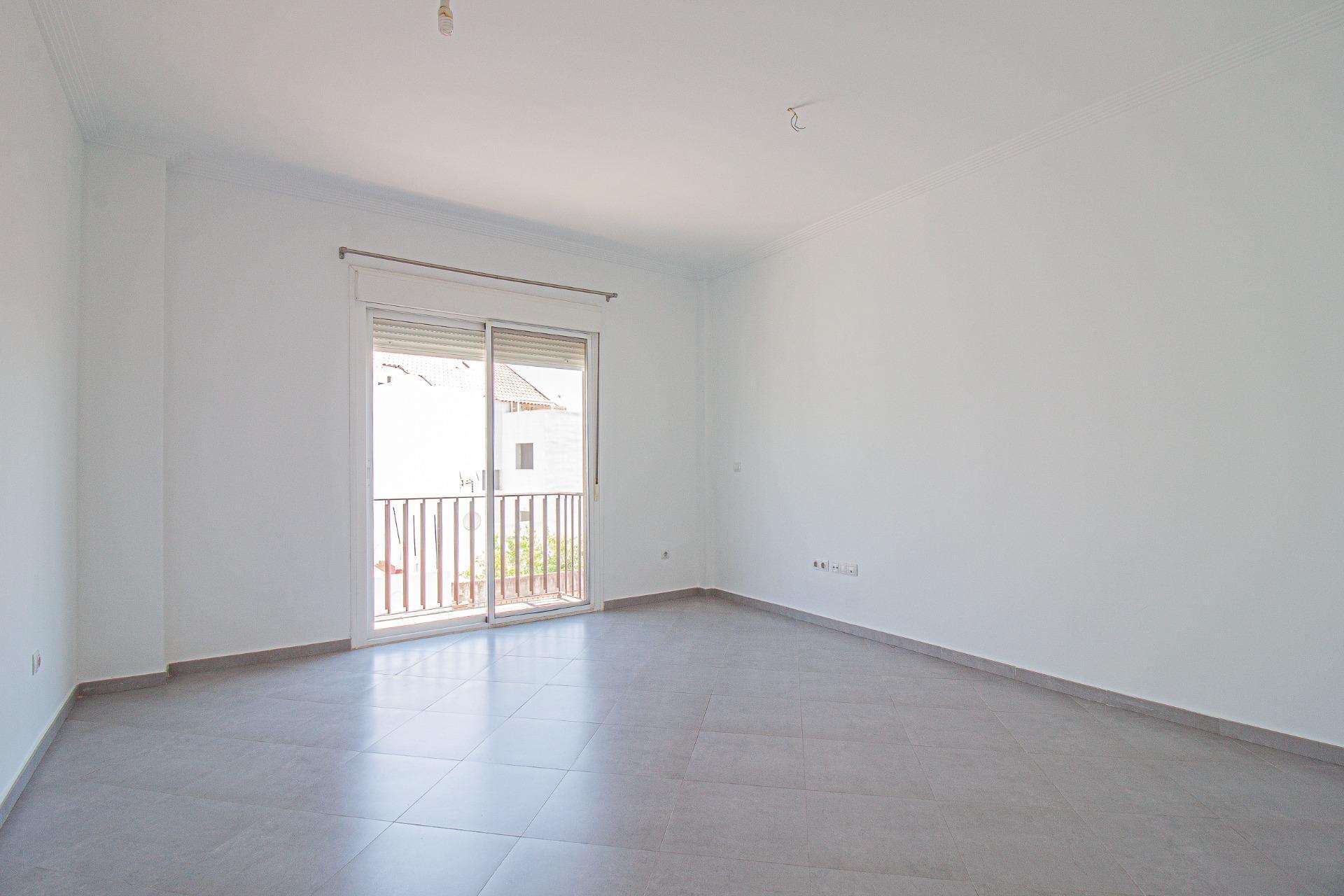 Pisos-Venta-Tomares-2411199-Foto-5
