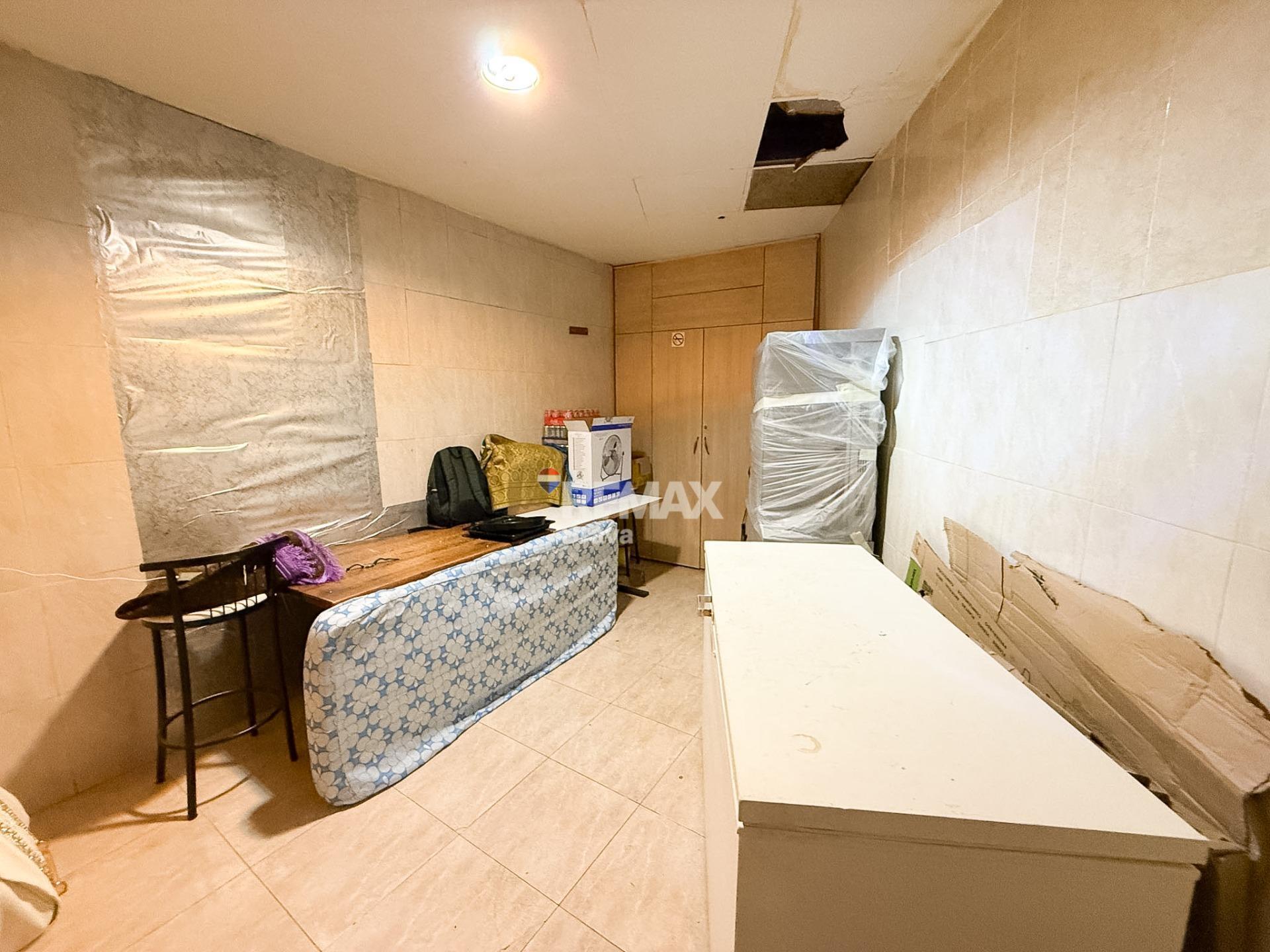 Negocios-Venta-Roses-2416091-Foto-13