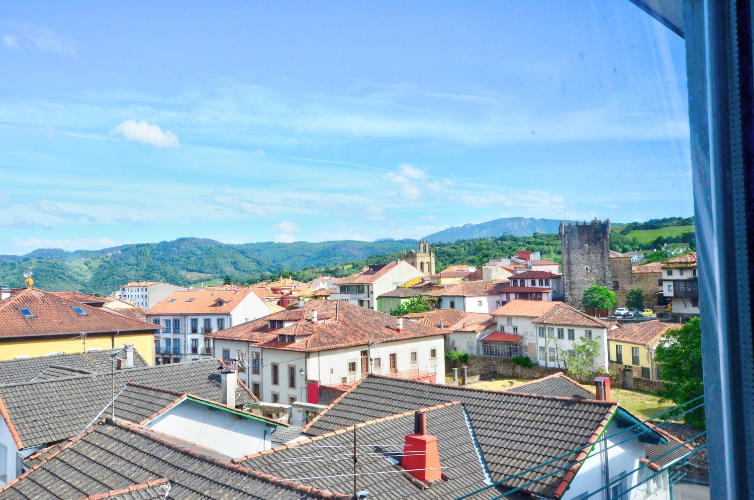 Pisos-Venta-Salas-2410818-Foto-14