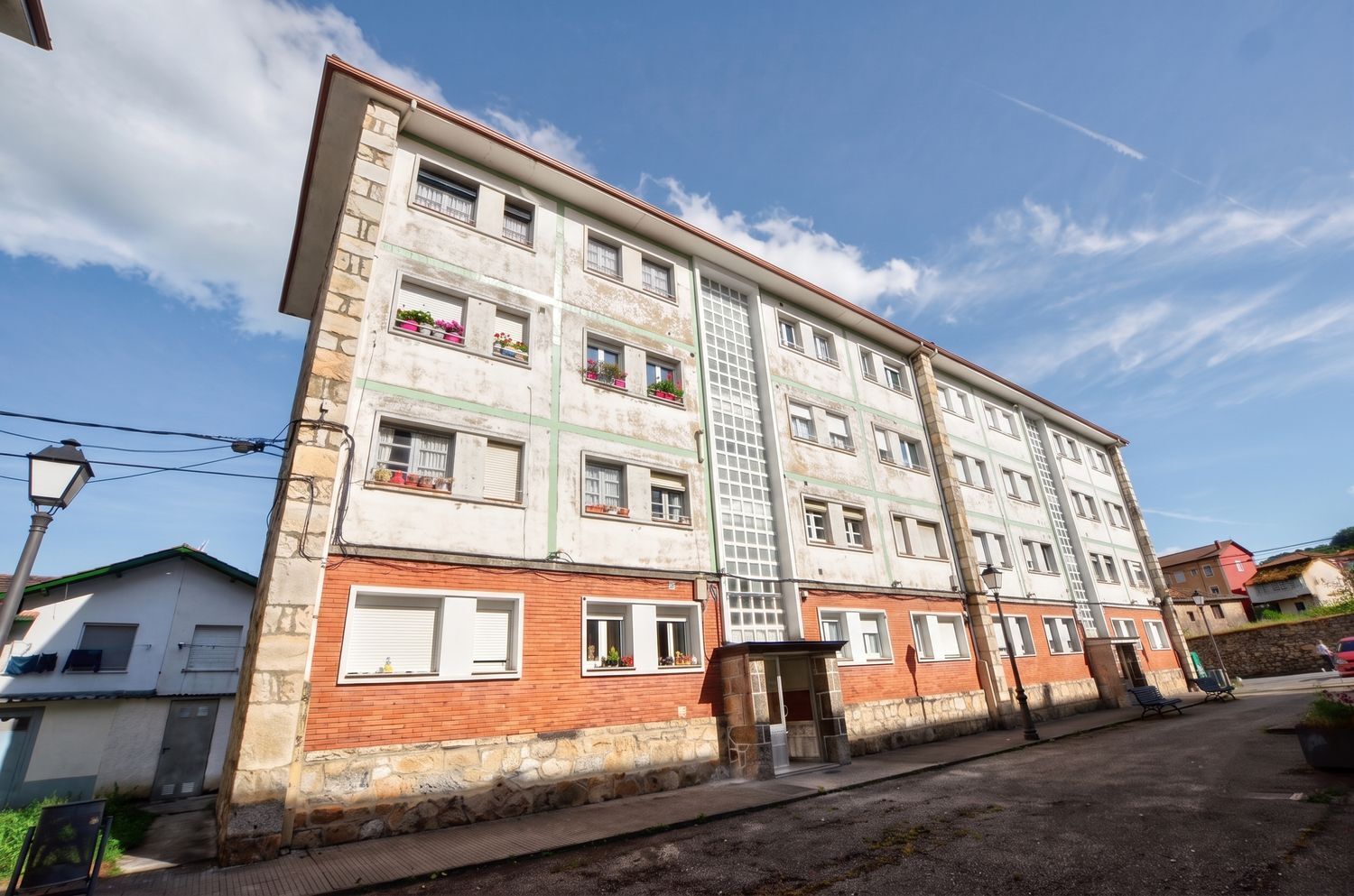 Pisos-Venta-Salas-2410818-Foto-17