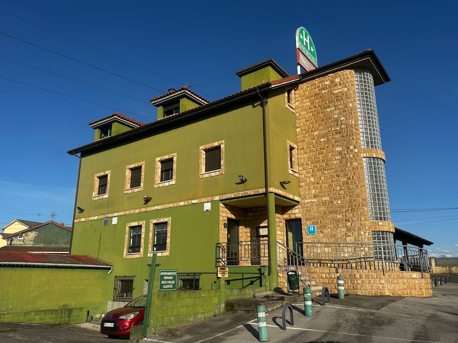 Edificios-Venta-Siero-2238193-Foto-4