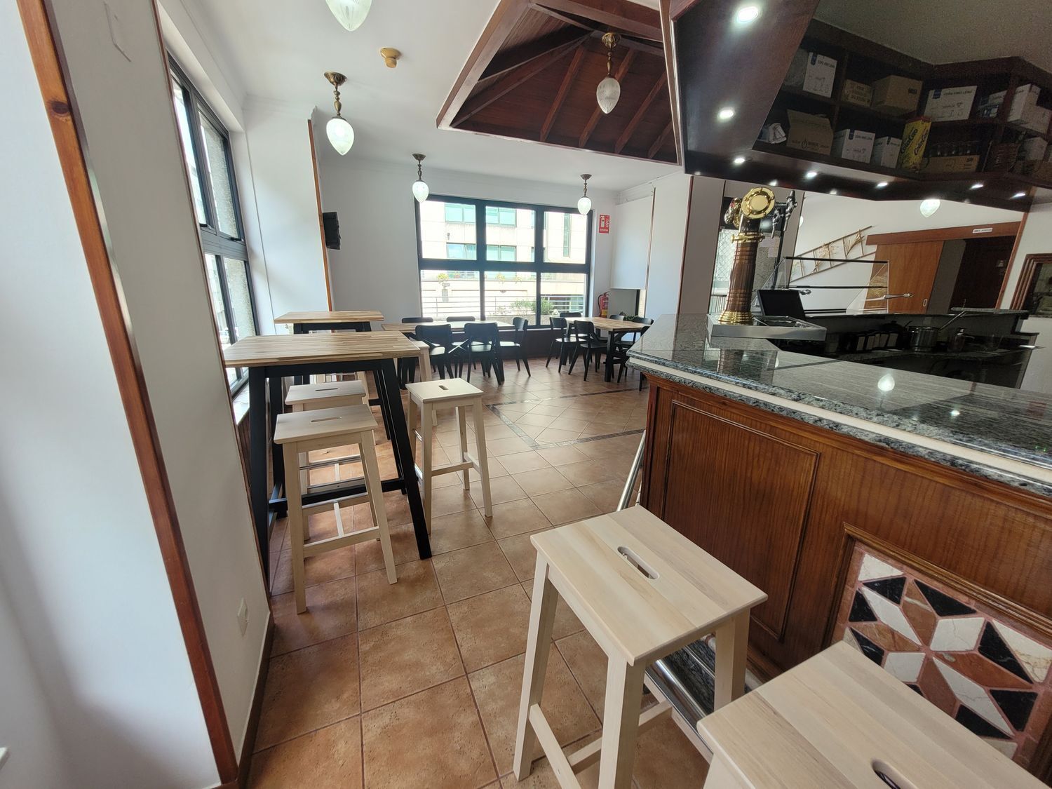 Negocios-Venta-Santiago de Compostela-2418146-Foto-12