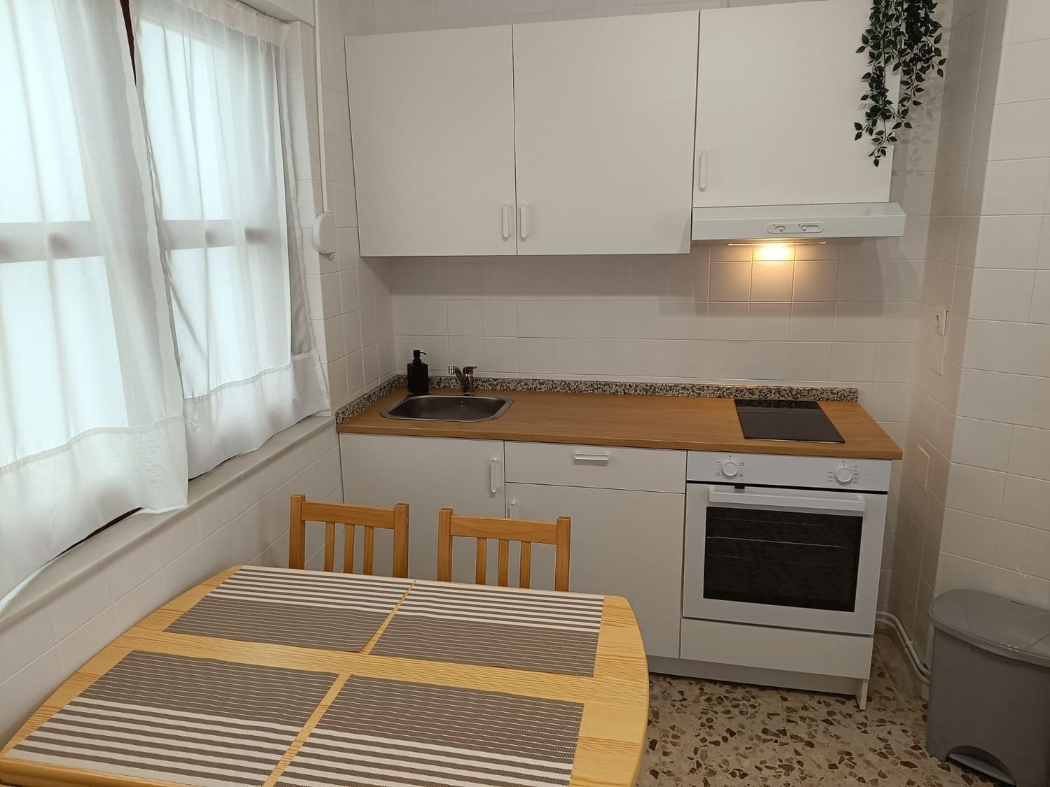 Edificios-Venta-MaÃ±Ã³n-2418476-Foto-3