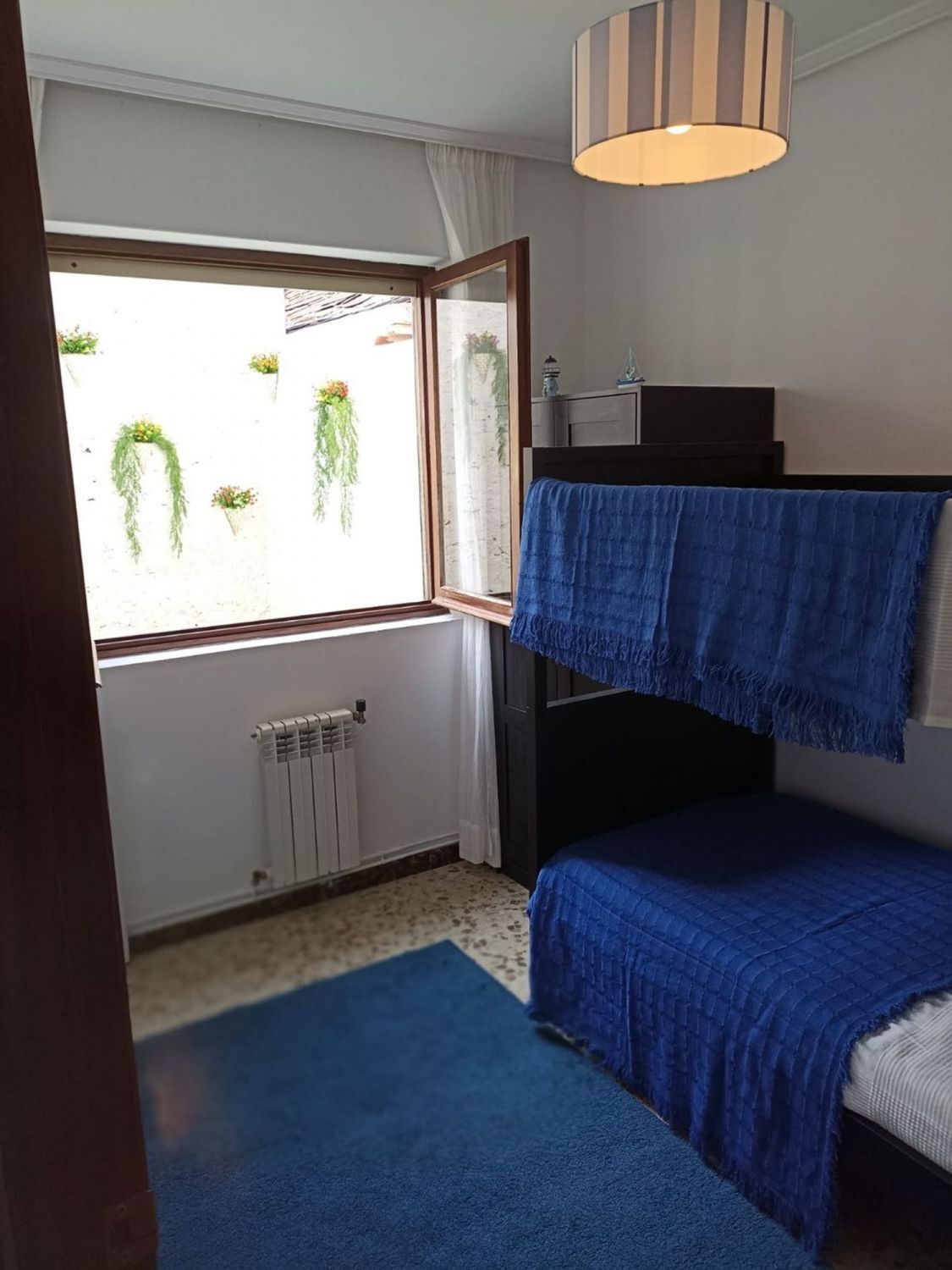 Edificios-Venta-MaÃ±Ã³n-2418476-Foto-36