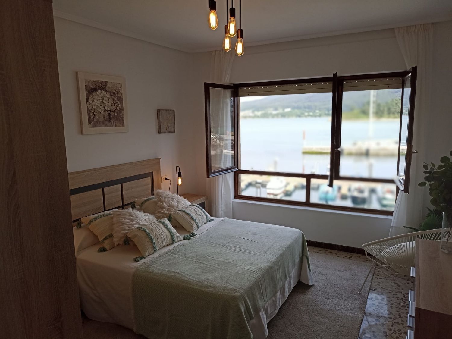 Edificios-Venta-MaÃ±Ã³n-2418476-Foto-39