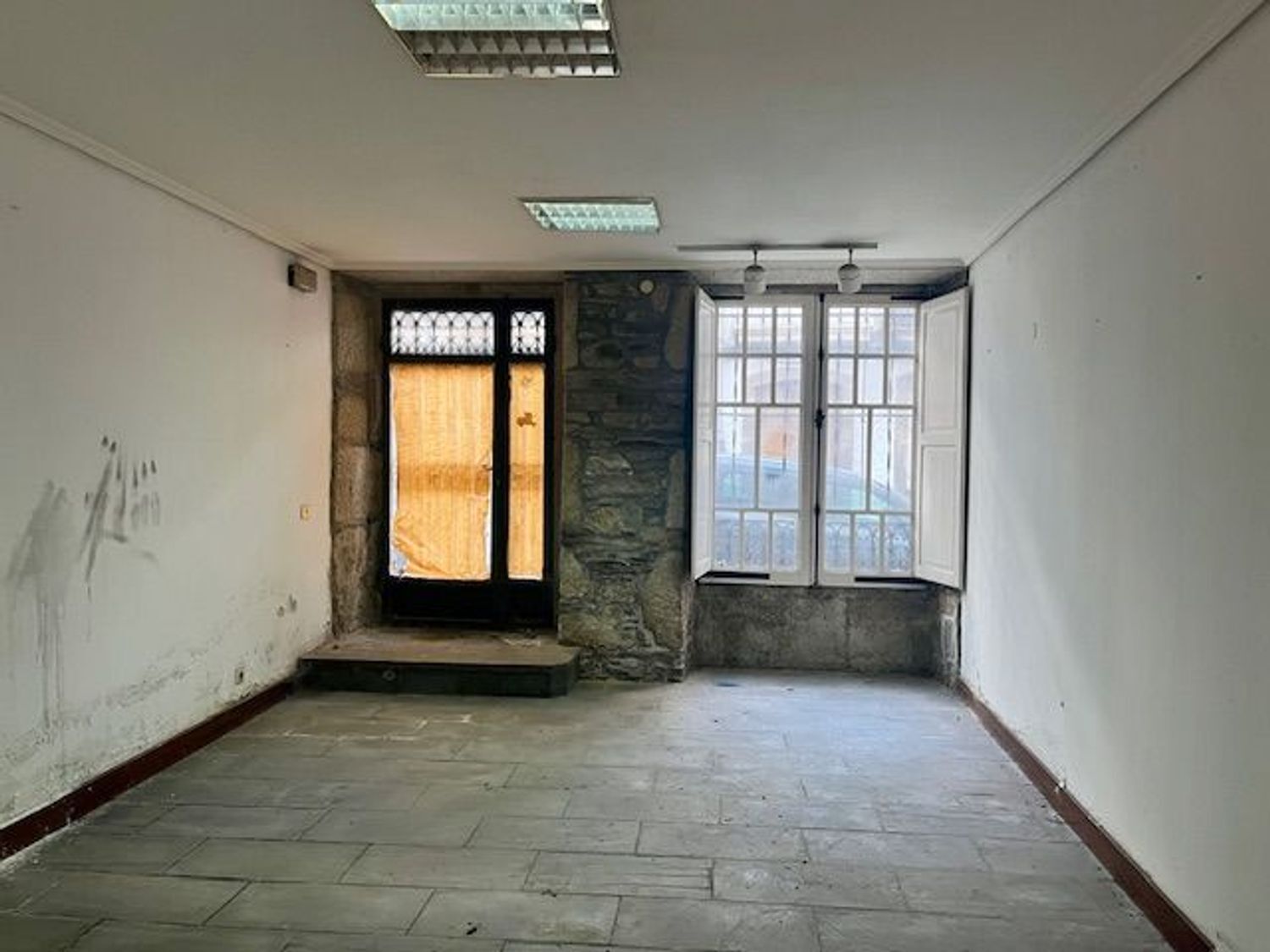 Edificios-Venta-Ferrol-2418620-Foto-3