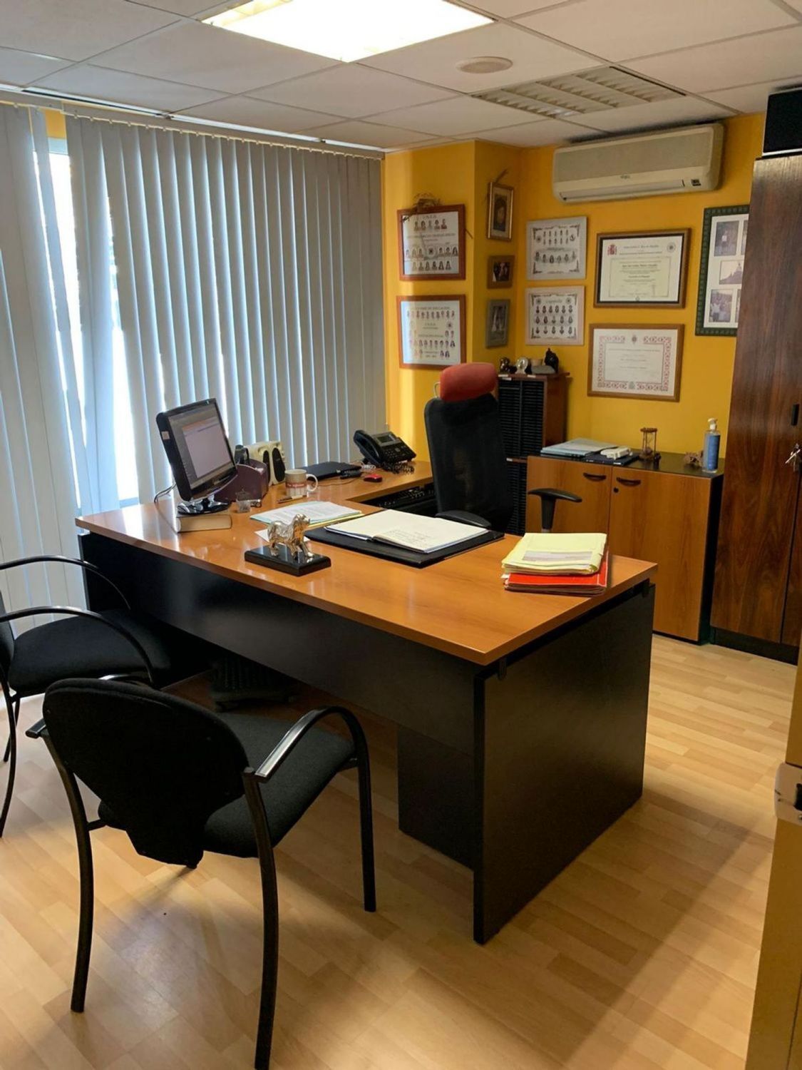 Oficinas-Venta-Vigo-2419100-Foto-3