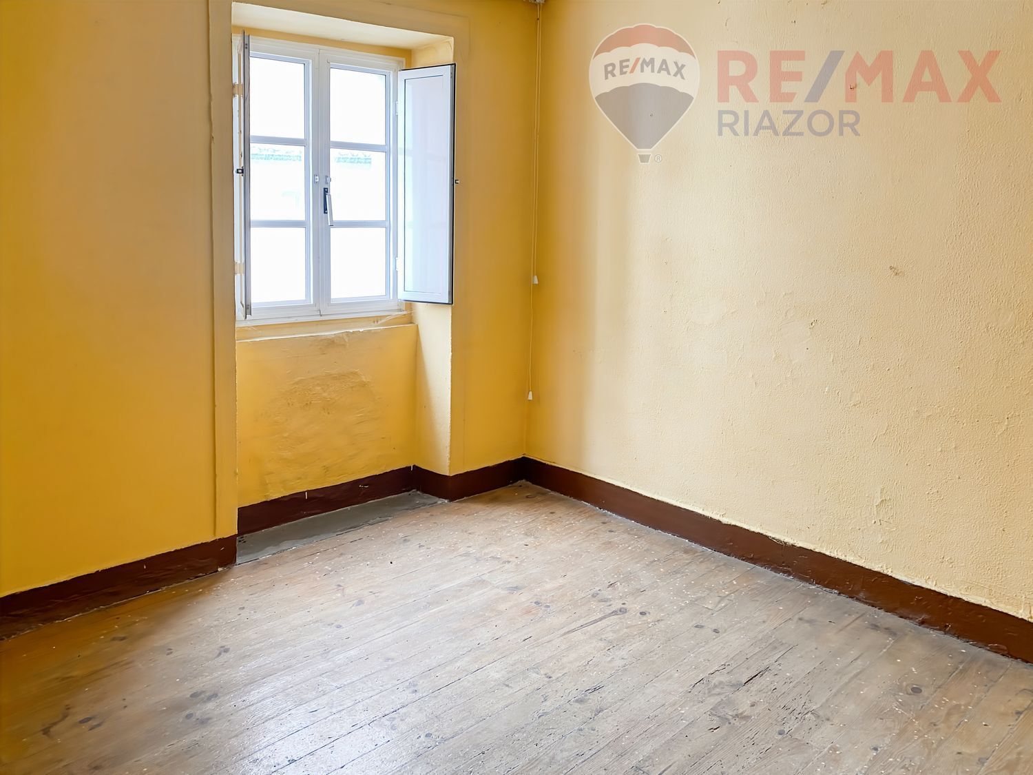 Edificios-Venta-Santiago de Compostela-2420003-Foto-21