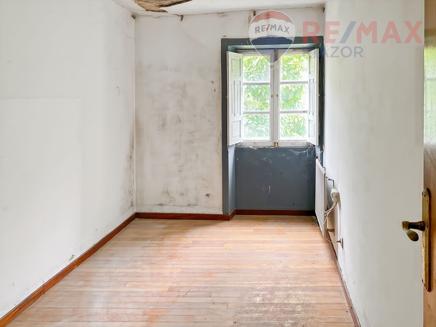 Edificios-Venta-Santiago de Compostela-2420003-Foto-24