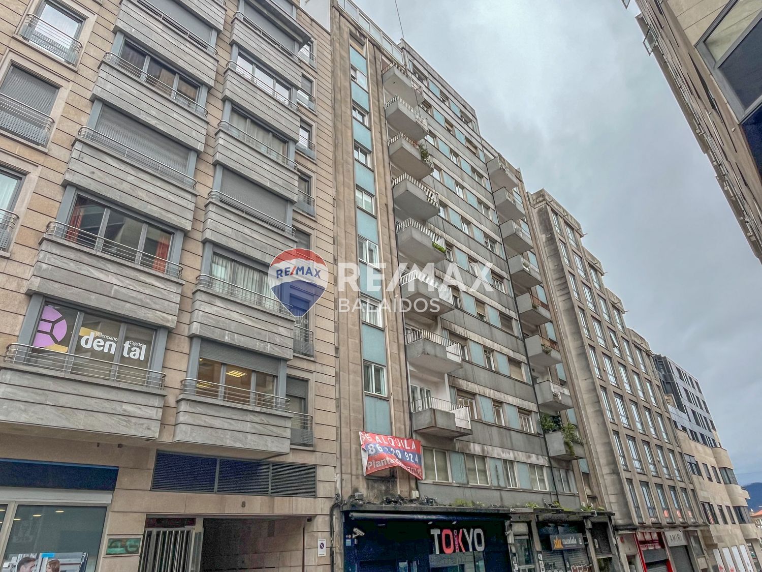 Piso en venta  calle de Pontevedra, Vigo  1/1
