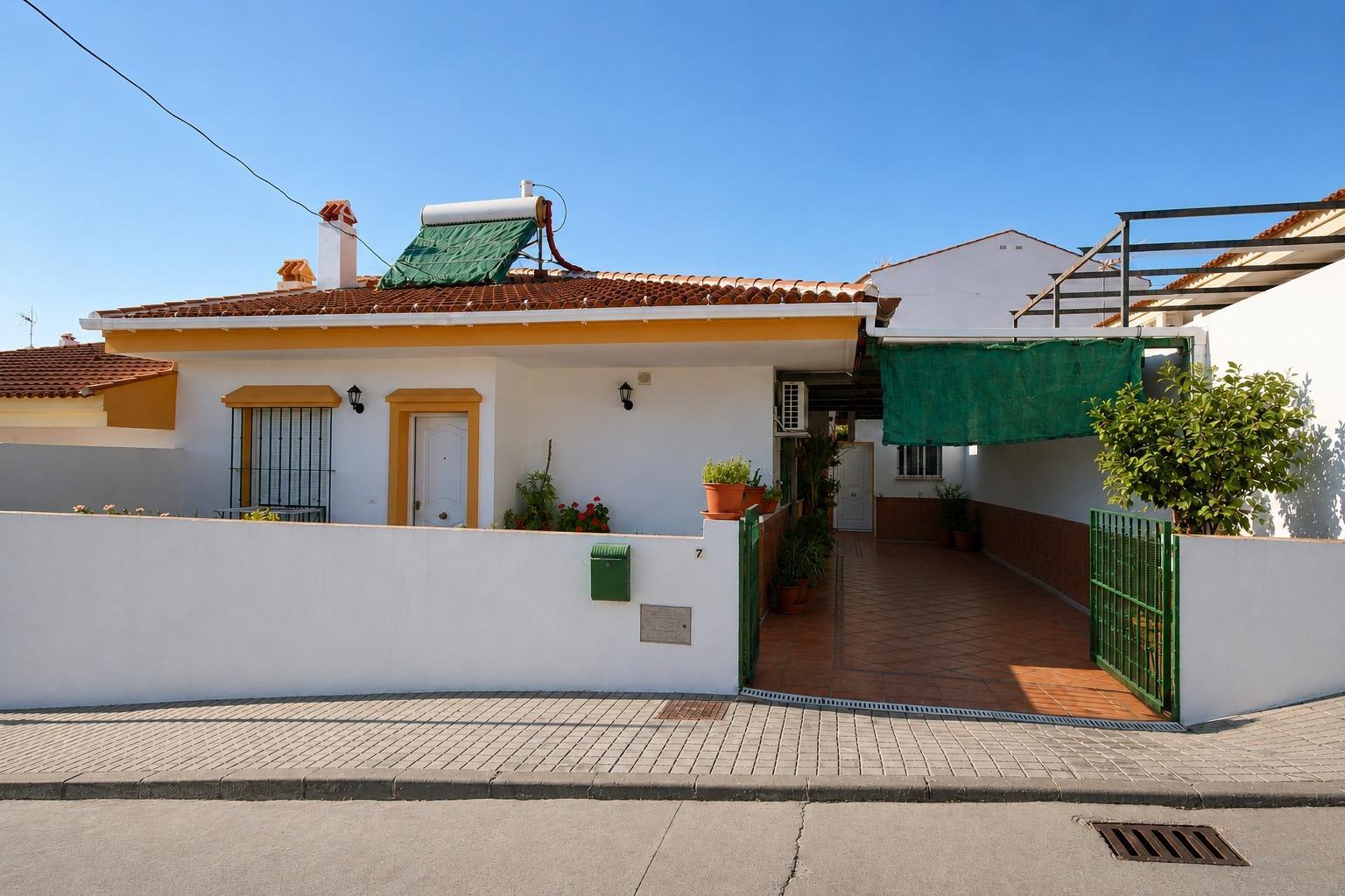 Casas o chalets-Venta-El Almendro-2420102-Foto-4