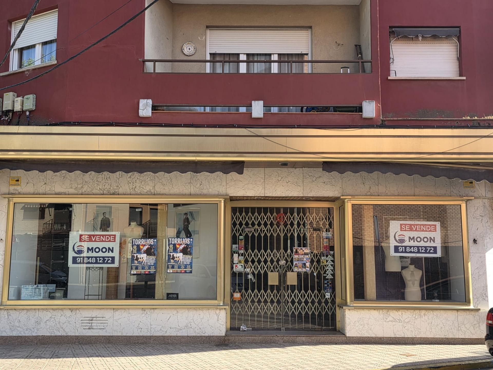 Piso en venta en Torrijos, Toledo 4/6