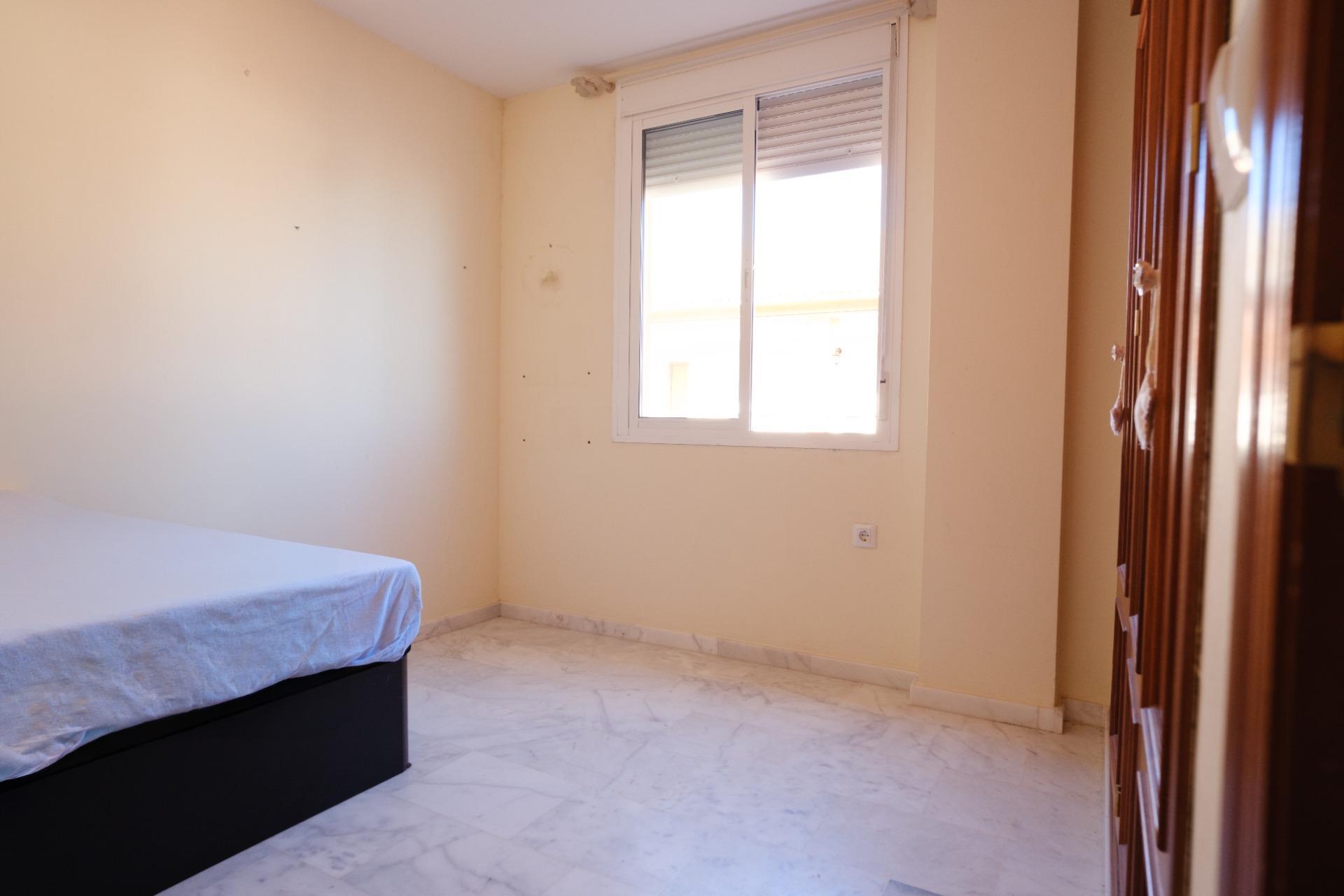 Pisos-Venta-Pilas-2414555-Foto-28