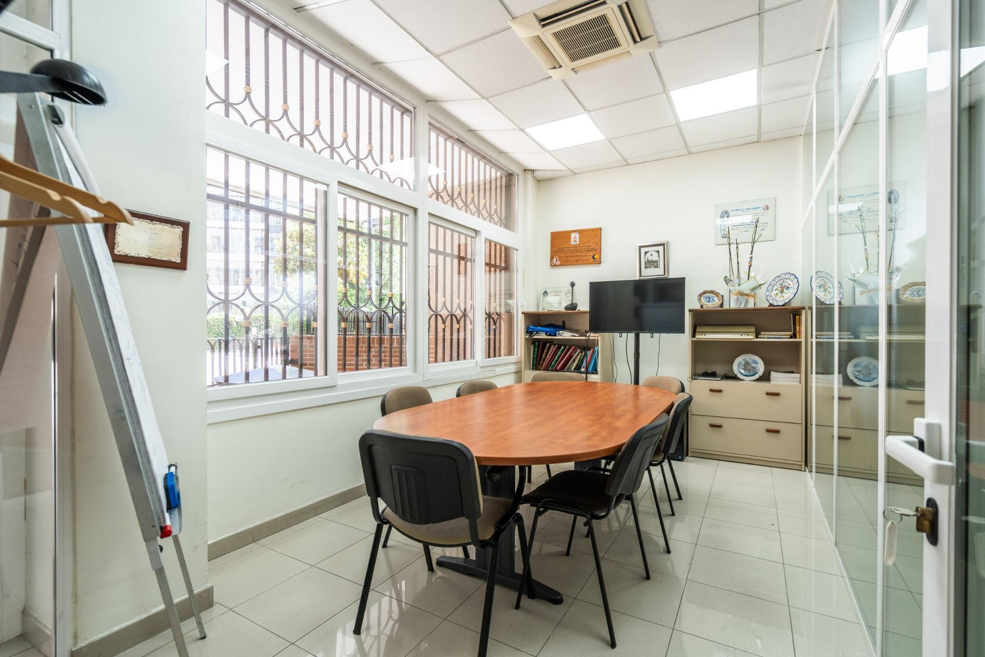 Oficinas-Venta-Madrid-2411208-Foto-5